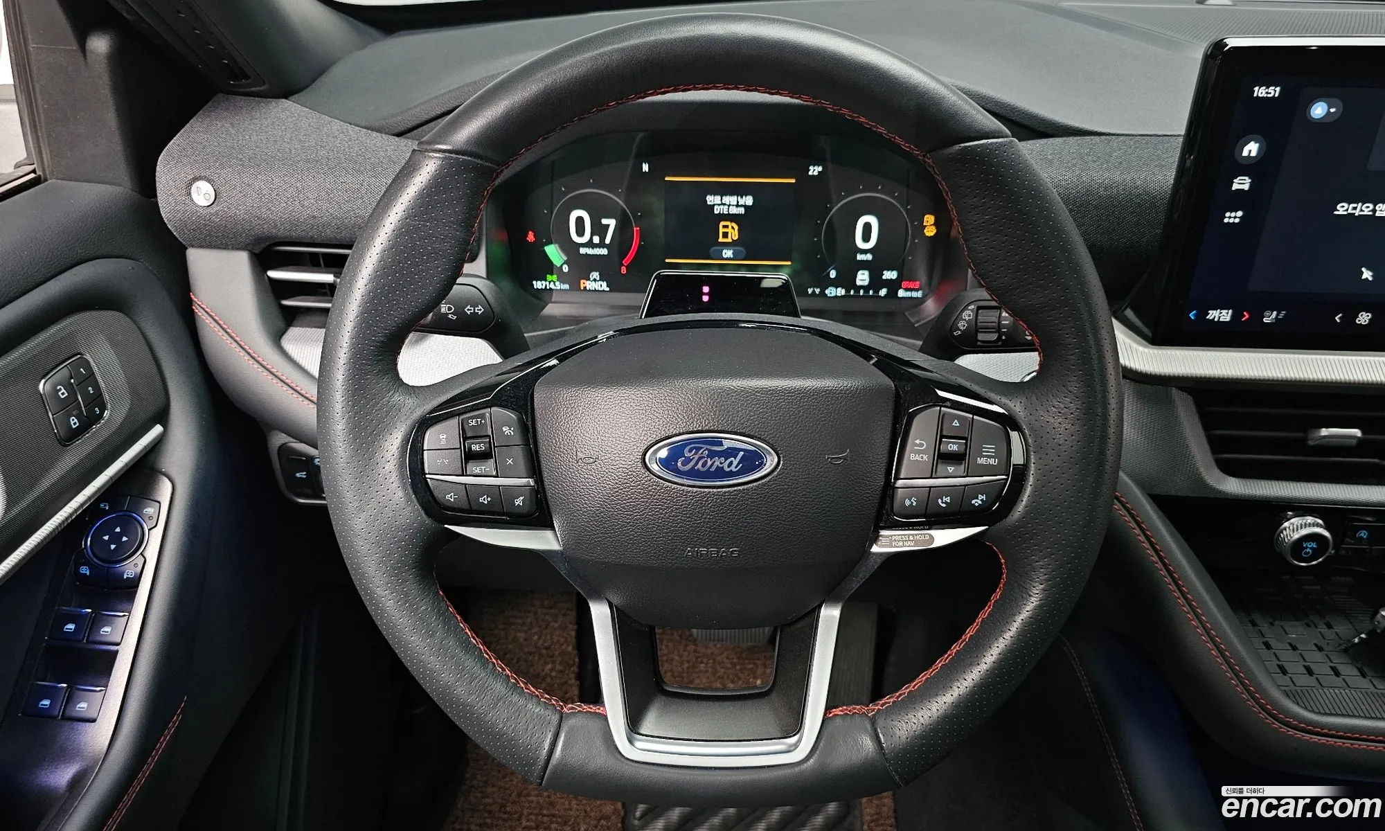 Ford Explorer 6th Gen 2025 1FMUK8KH0SGB04166 — 11