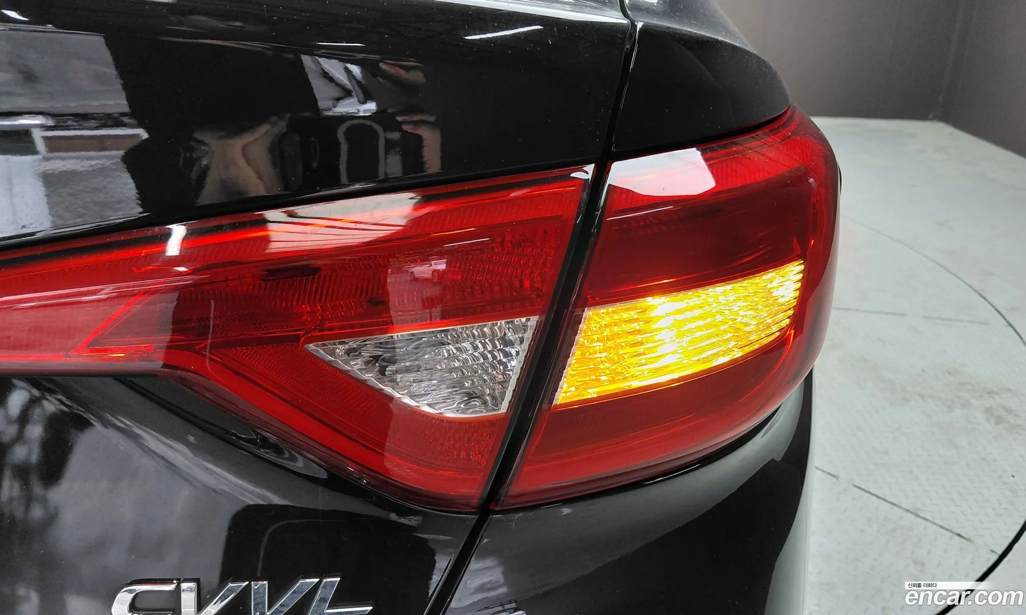 Hyundai LF Sonata 2016 — 13