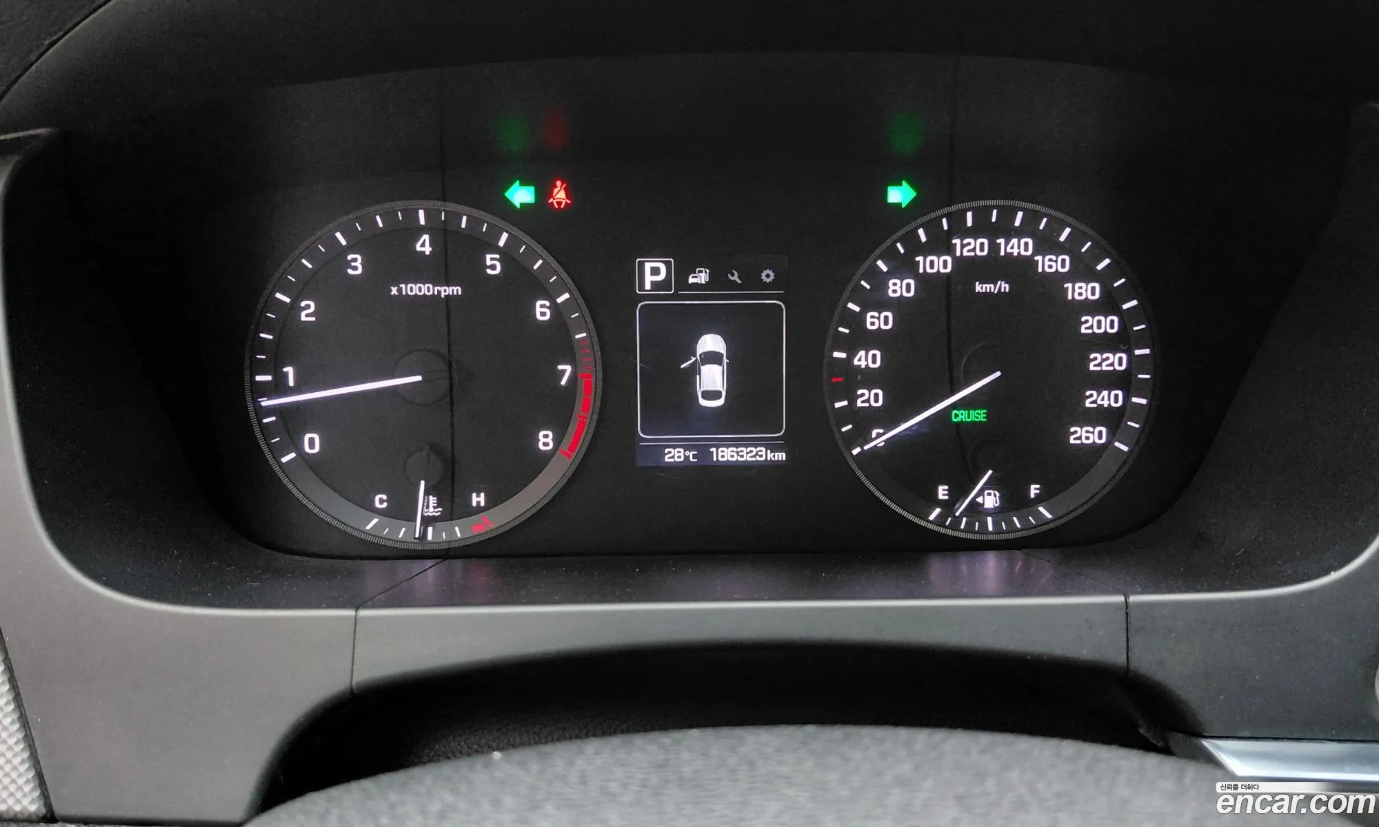 Hyundai LF Sonata 2016 — 18