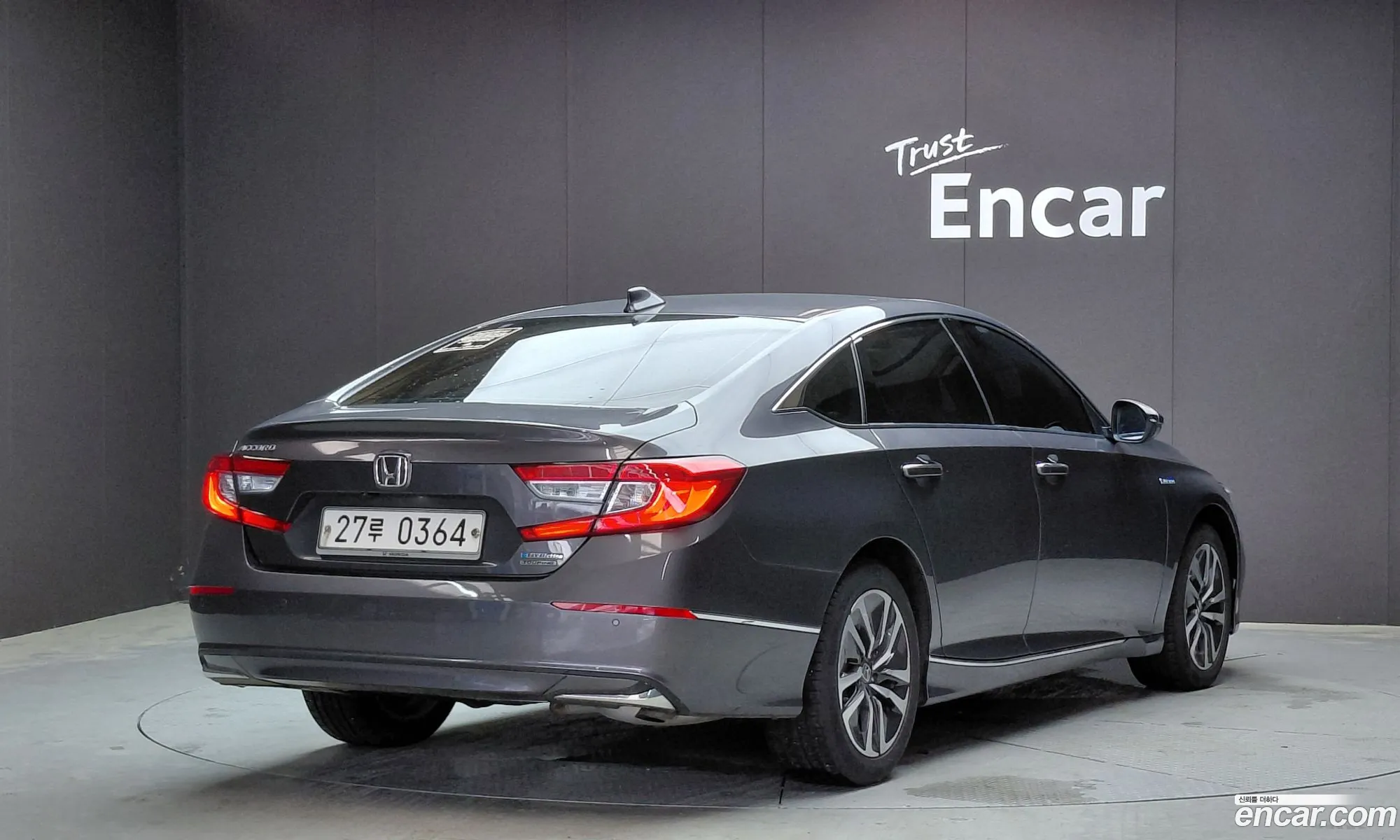 Honda Accord 10th Gen 2019 — 25