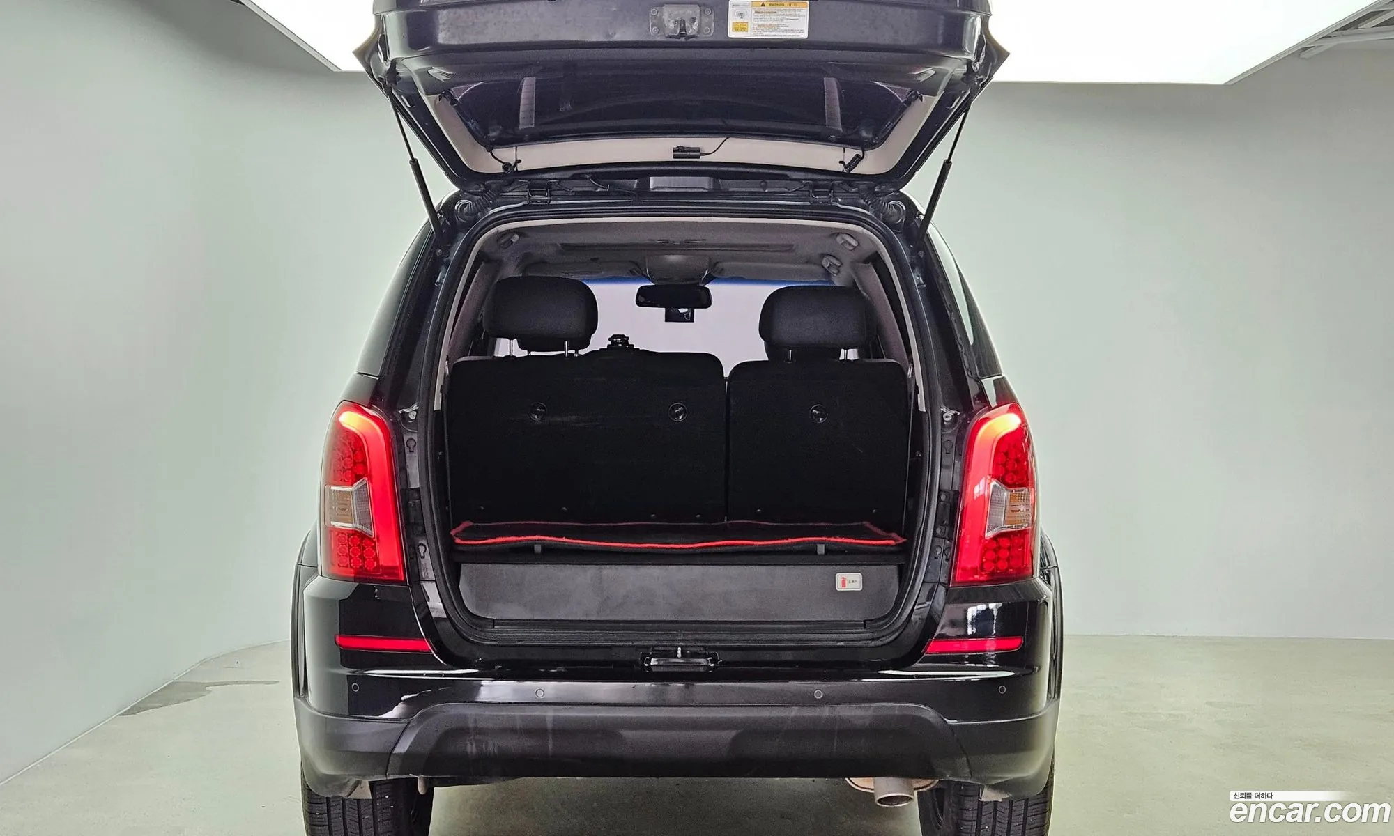 KG Mobility (SsangYong) Rexton W 2014 — 13