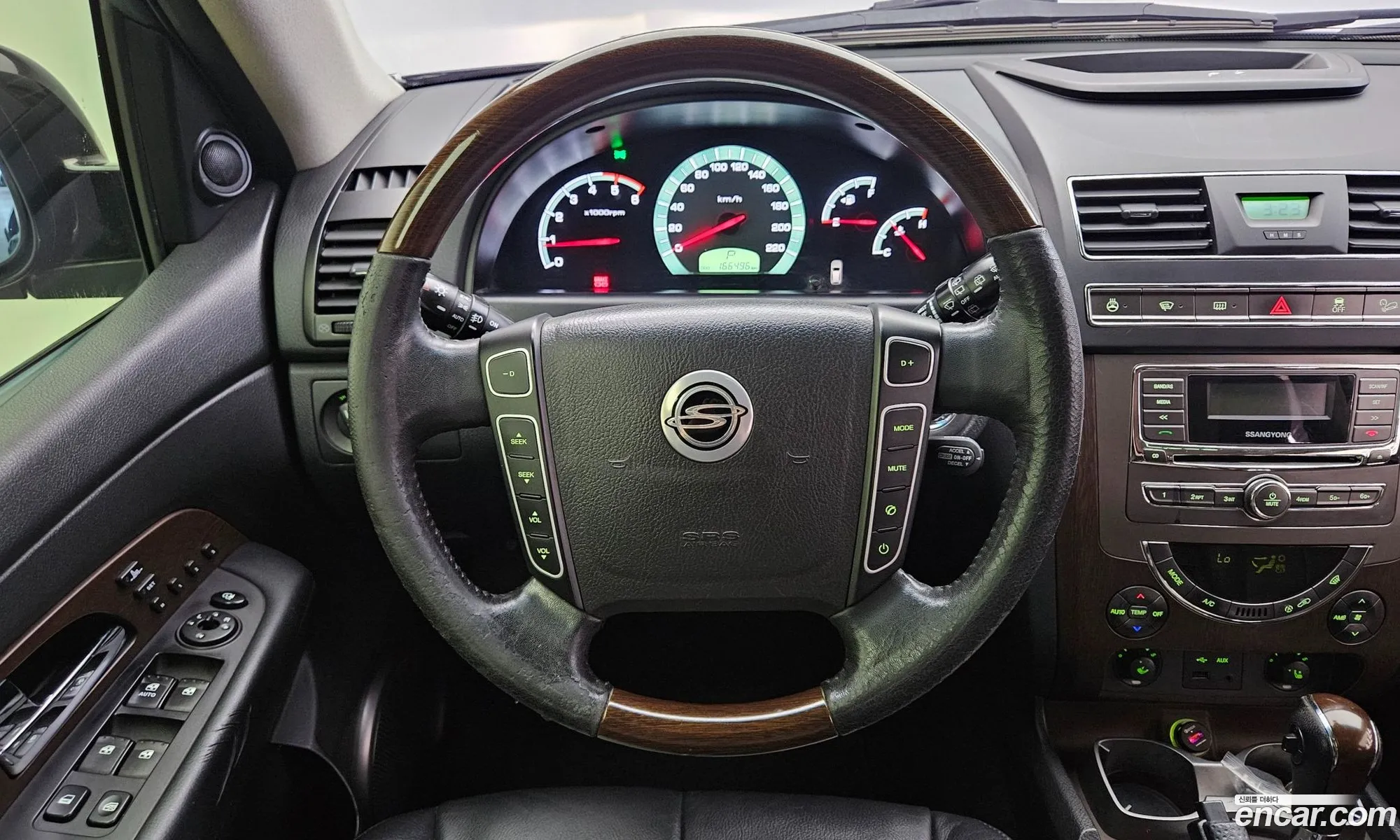 KG Mobility (SsangYong) Rexton W 2014 — 5