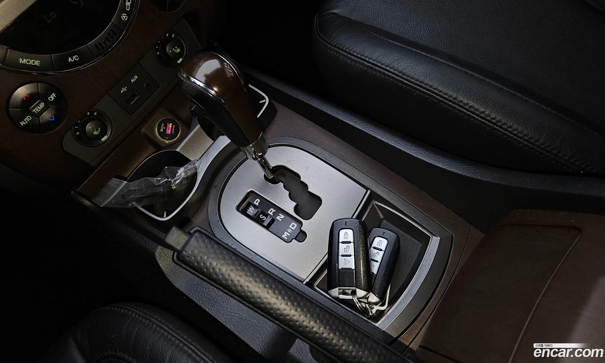 KG Mobility (SsangYong) Rexton W 2014 — 18