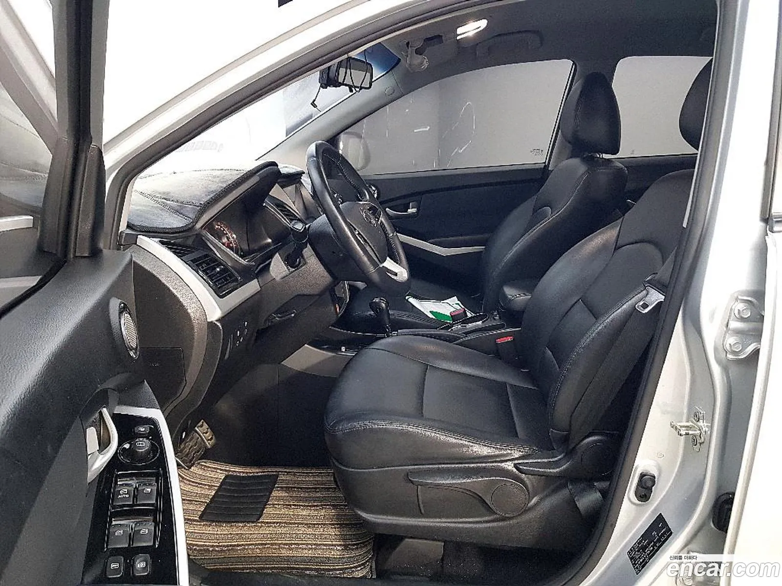 KG Mobility (SsangYong) Style Korando C 2018 — 12