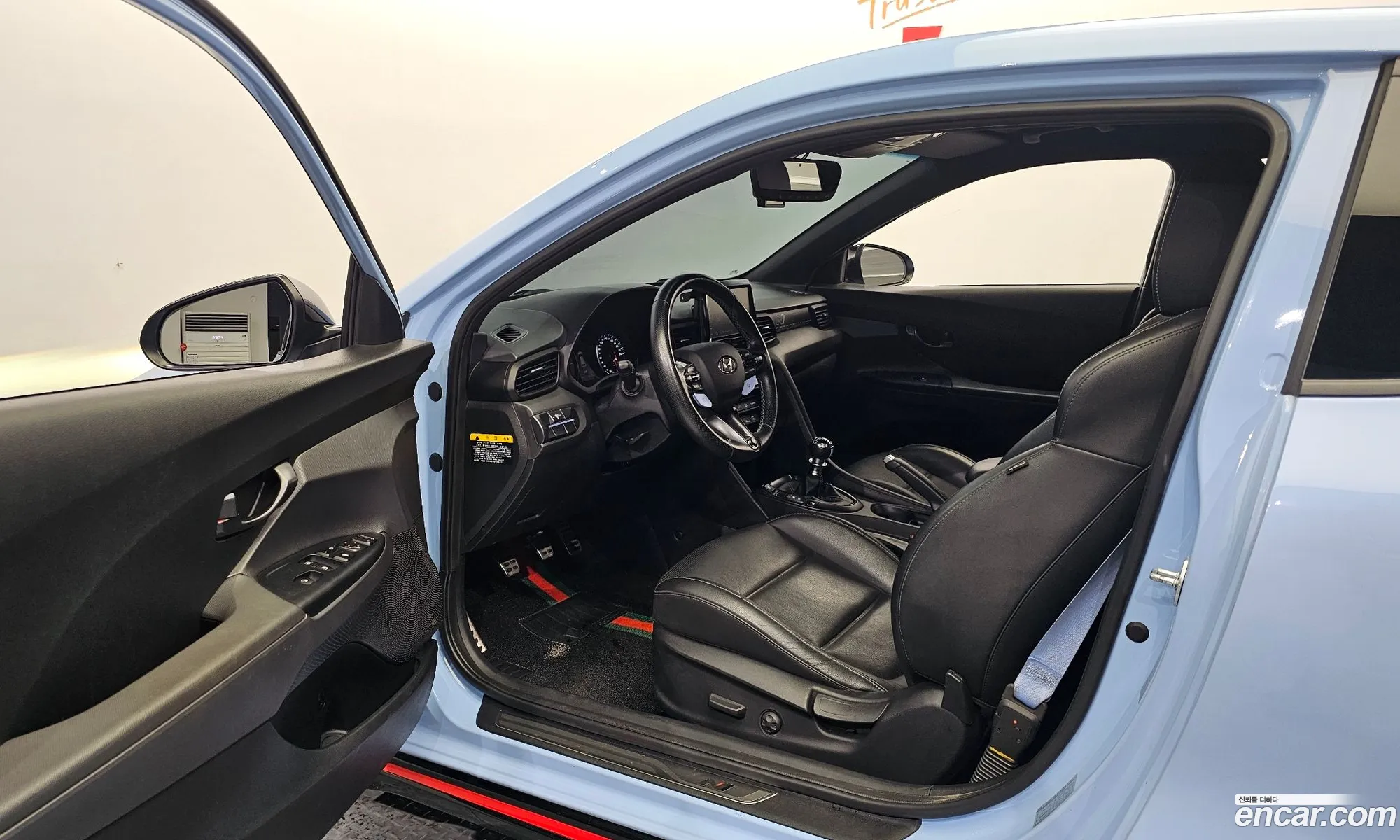 Hyundai Veloster 2019 — 30