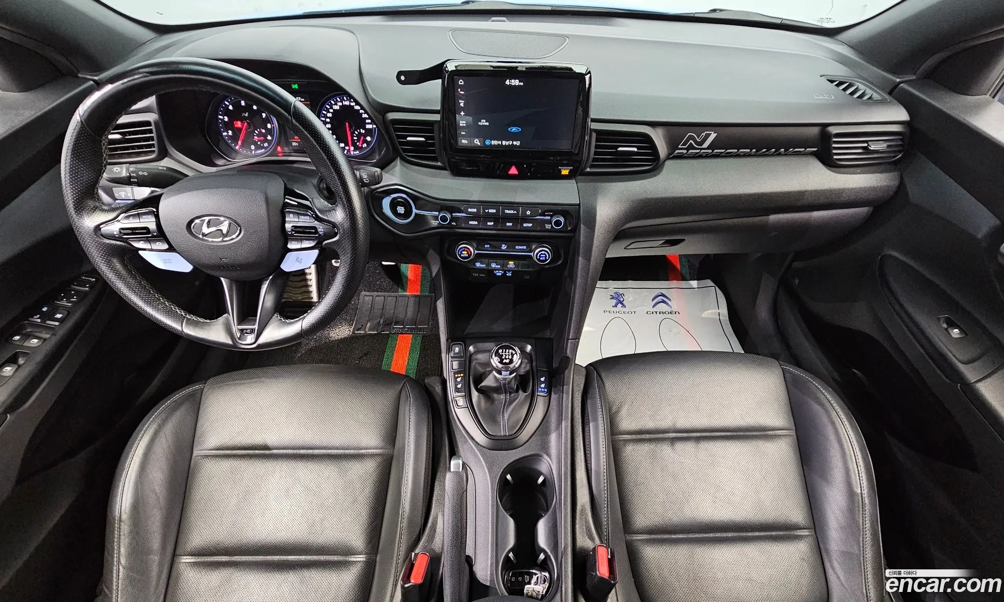 Hyundai Veloster 2019 — 18