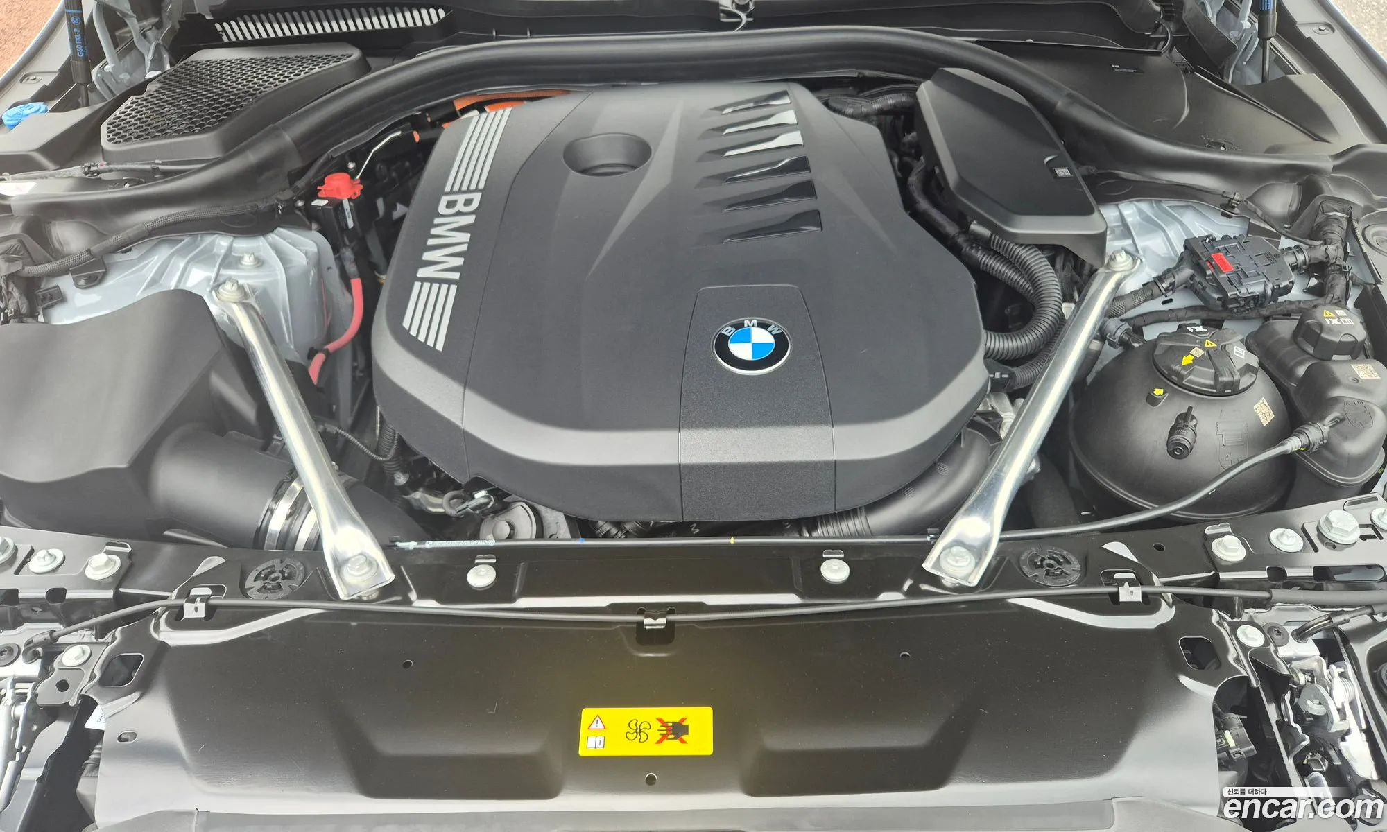 BMW 5 Series 2025 — 4