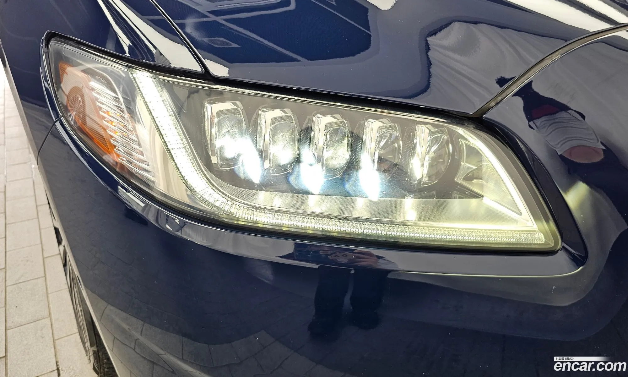 Lincoln Continental 10th Gen 2019 — 6