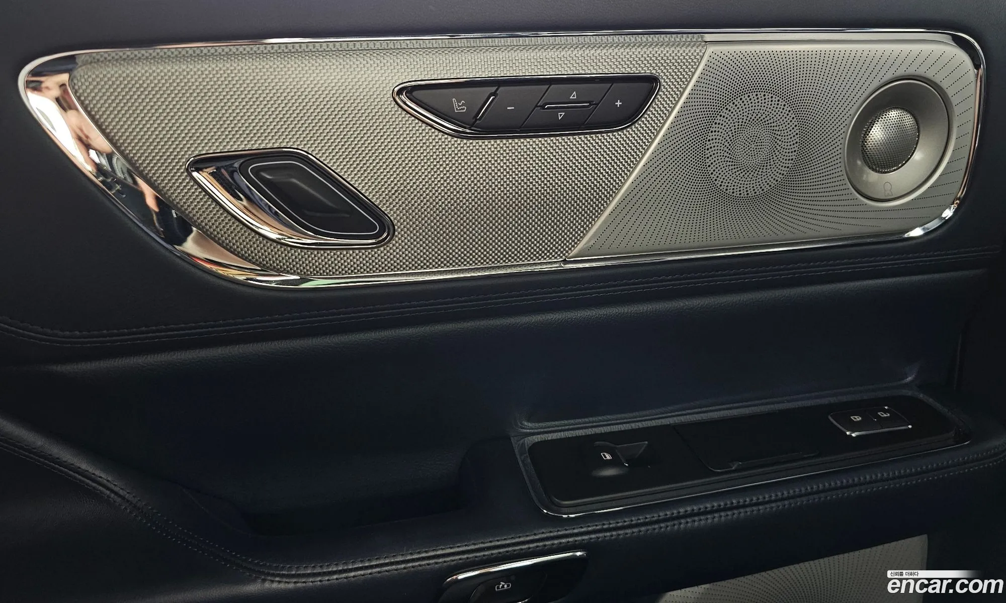Lincoln Continental 10th Gen 2019 — 33