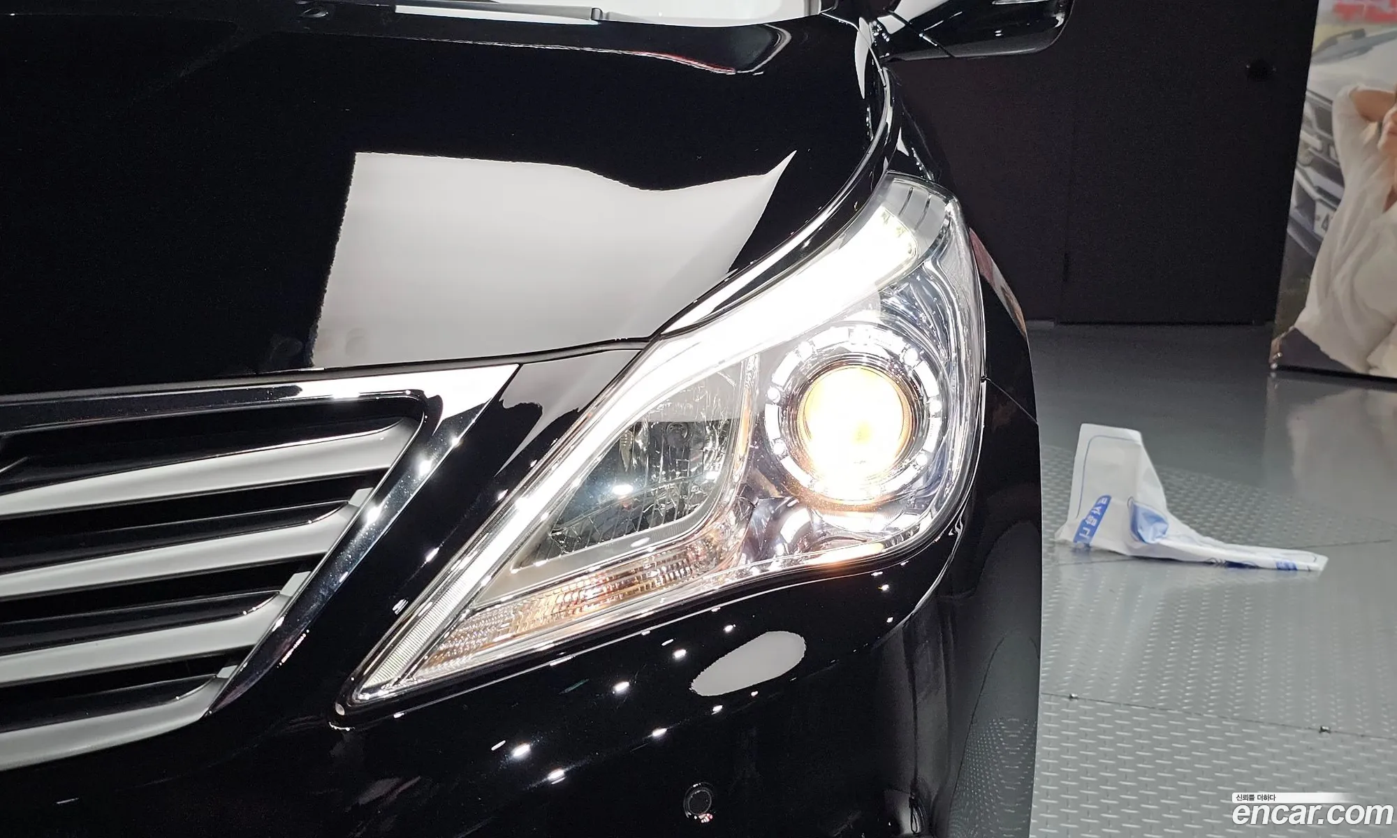 Hyundai Grandeur HG 2012 — 19