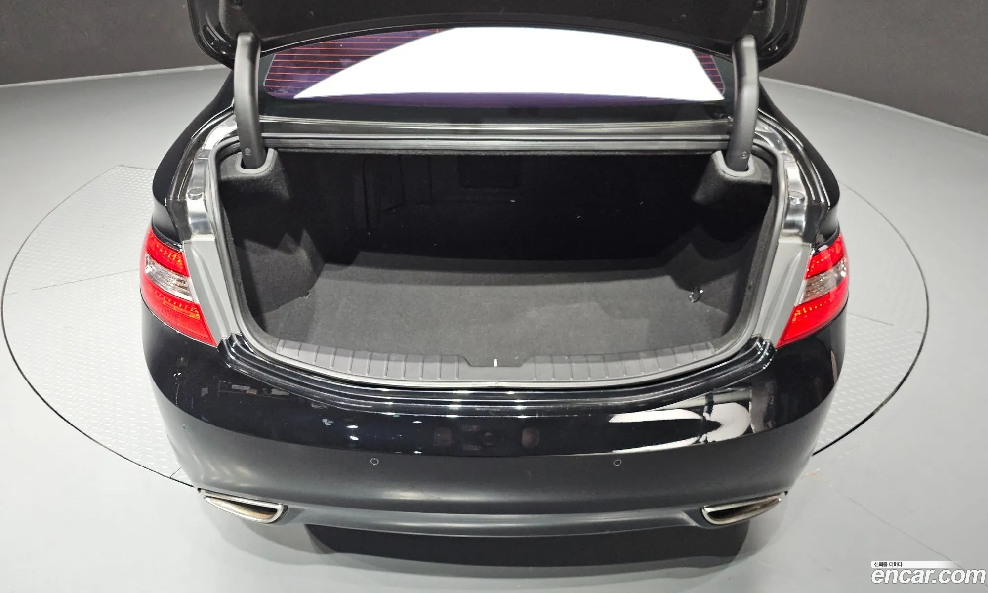 Hyundai Grandeur HG 2012 — 30