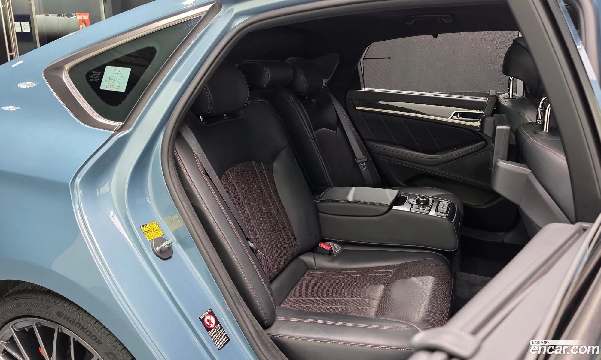 Genesis G80 2018 — 23