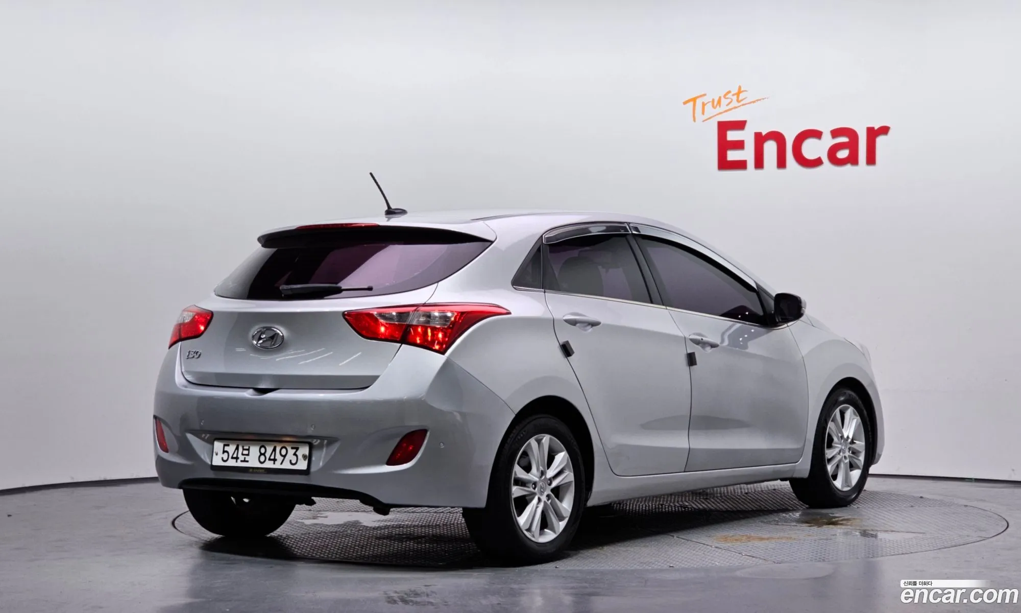 Hyundai i30 2014 — 8
