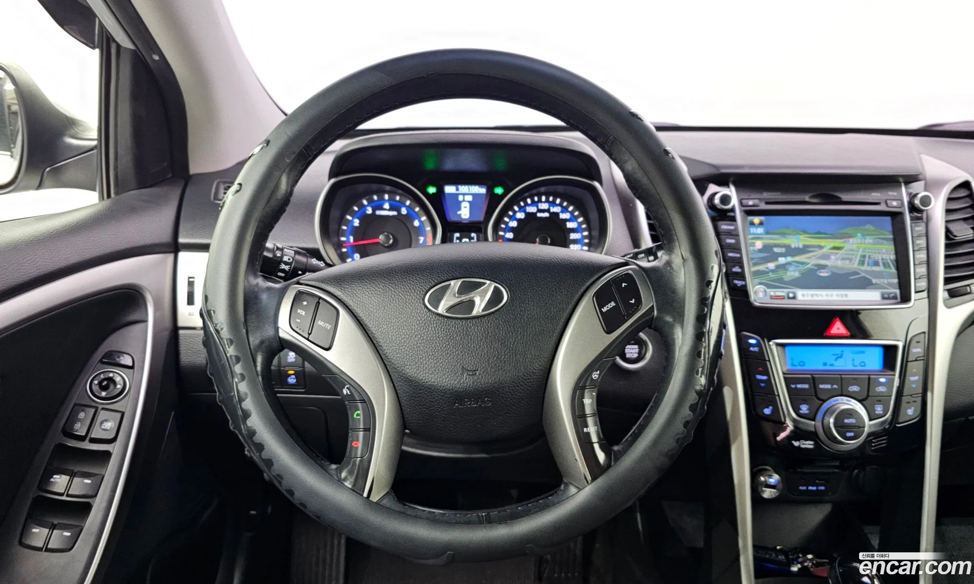Hyundai i30 2014 — 29