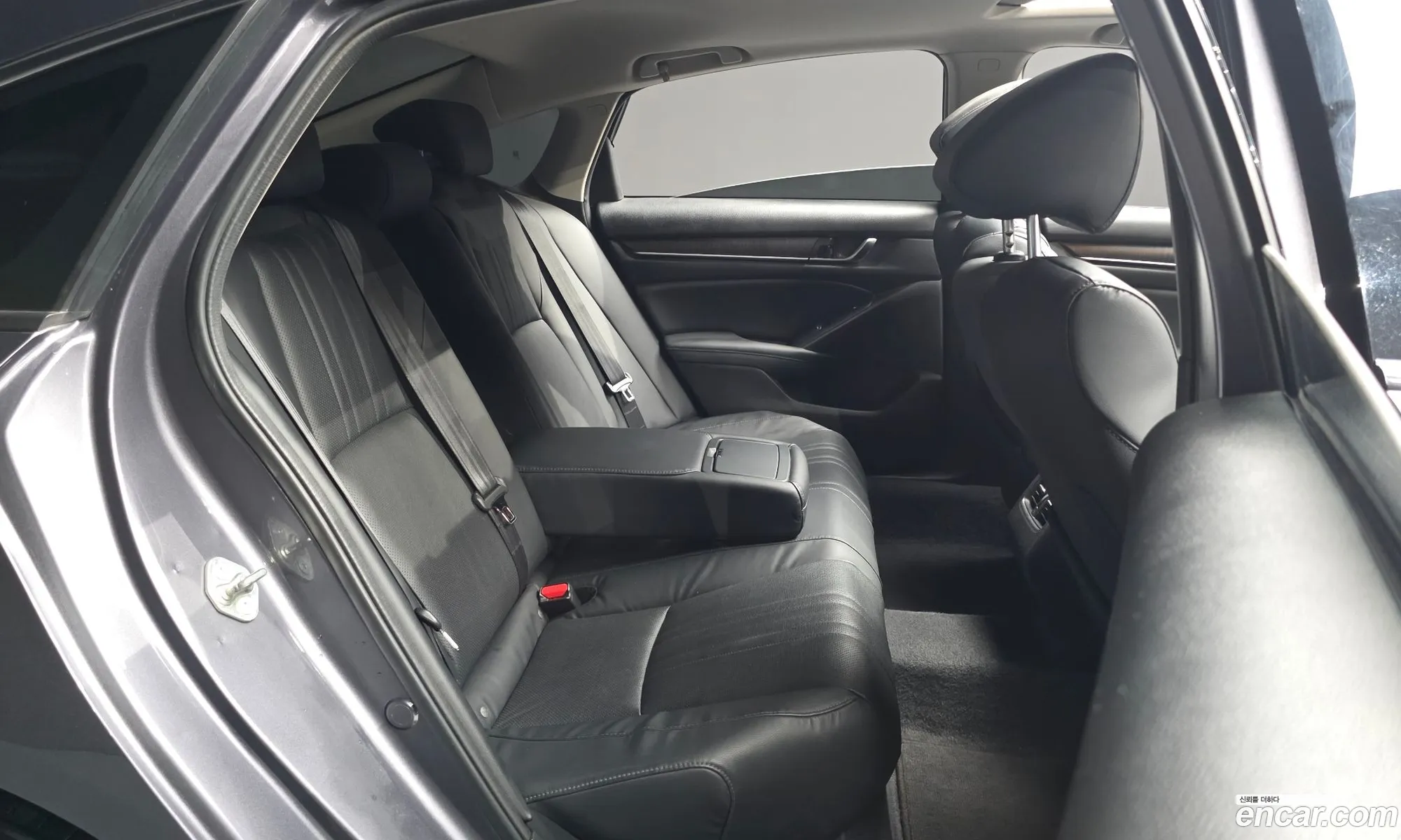 Honda Accord 10th Gen 2018 — 10