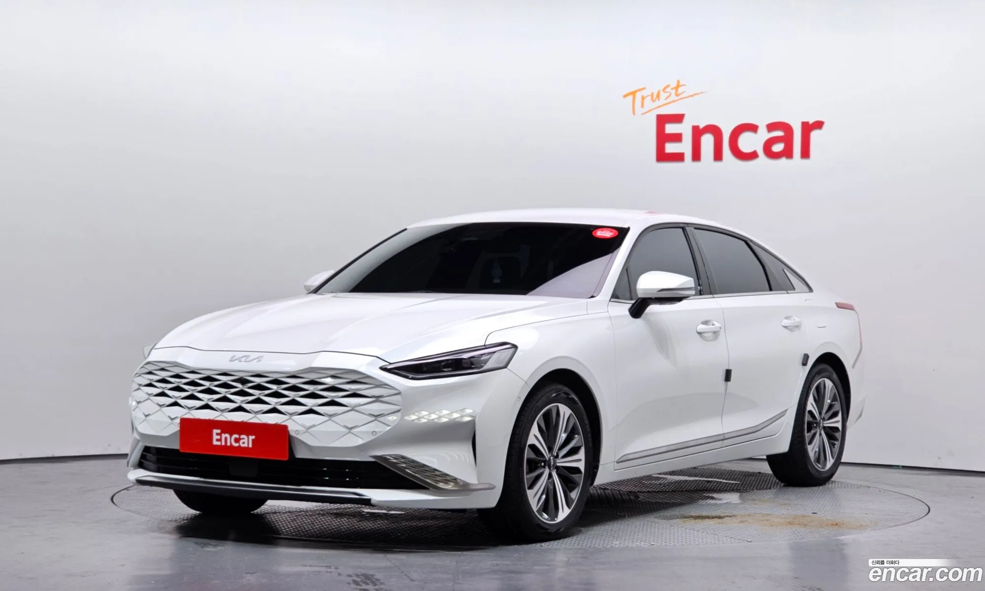Kia K8 Hybrid 2022 — 6