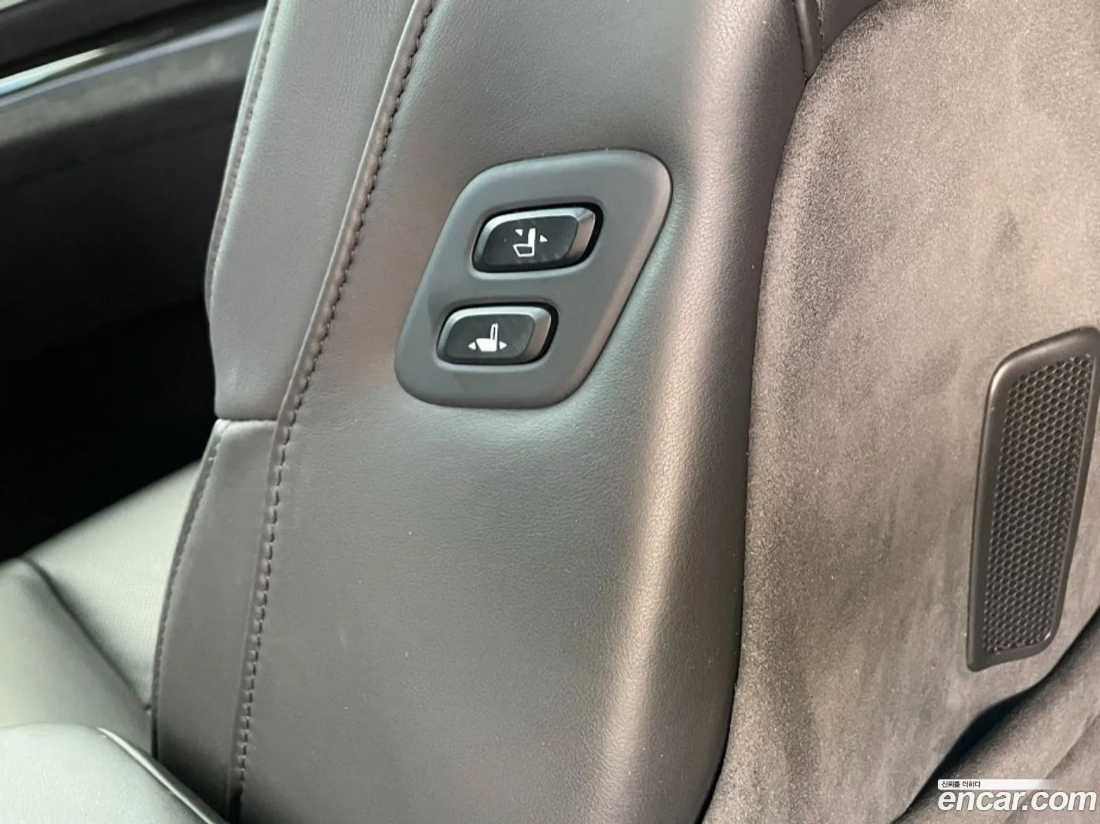 Cadillac Escalade 2019 — 10