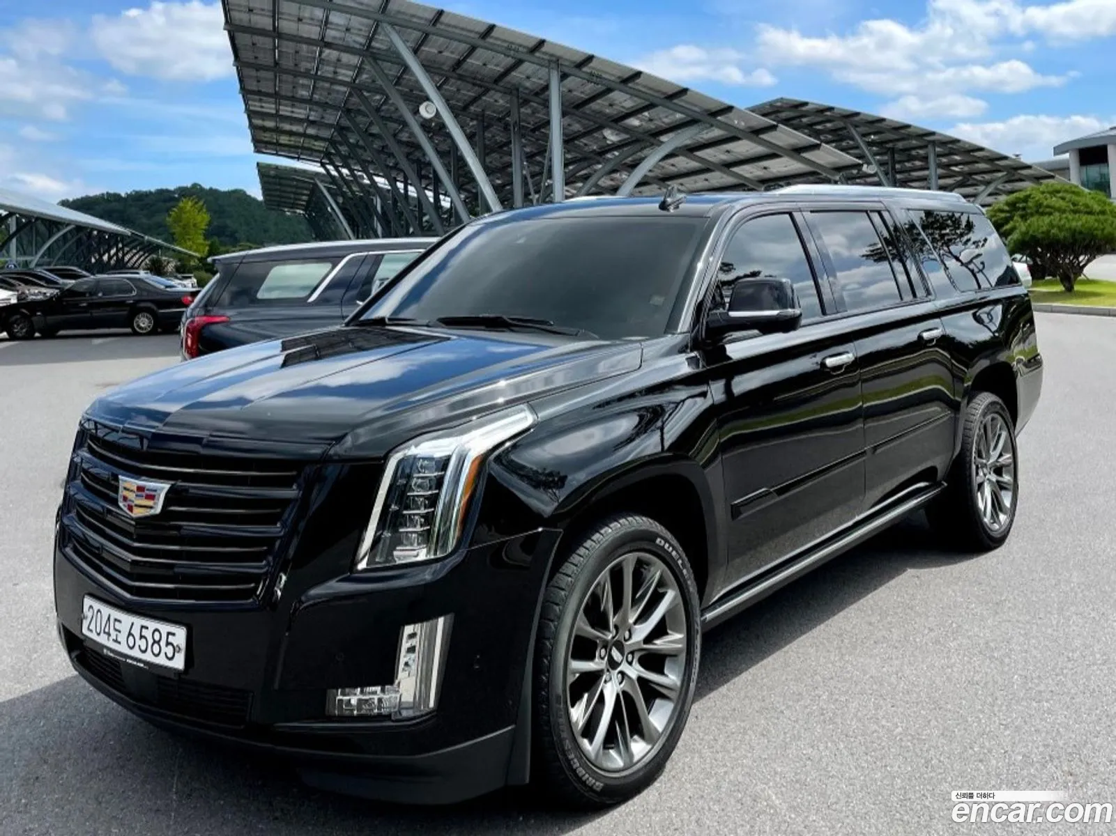 Cadillac Escalade 2019 — 2