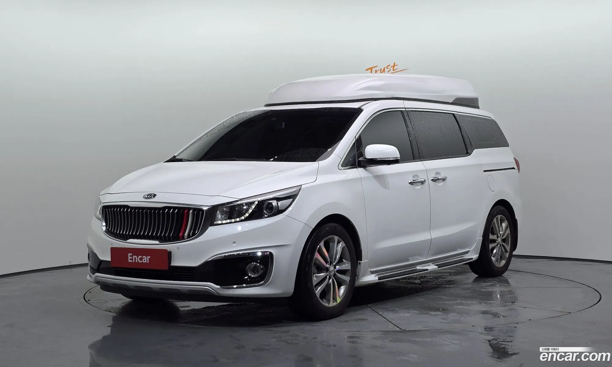 Kia Carnival 2017 — 11
