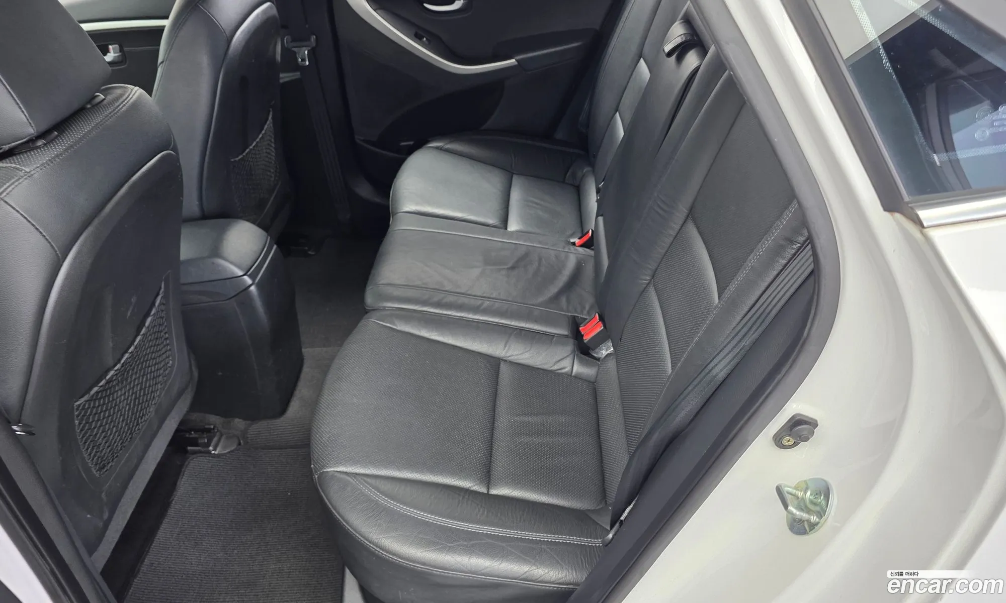 Hyundai i30 2014 — 27