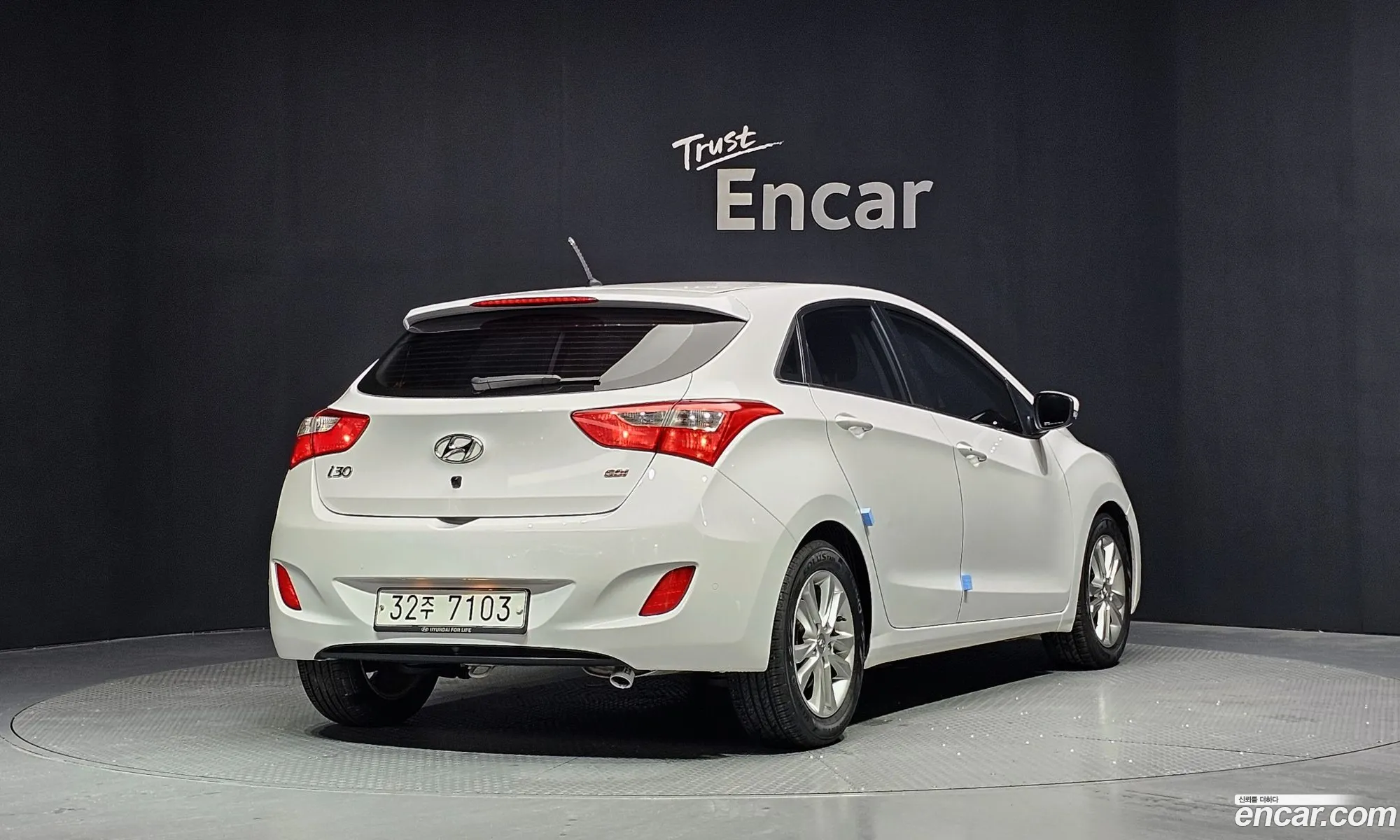 Hyundai i30 2014 — 18