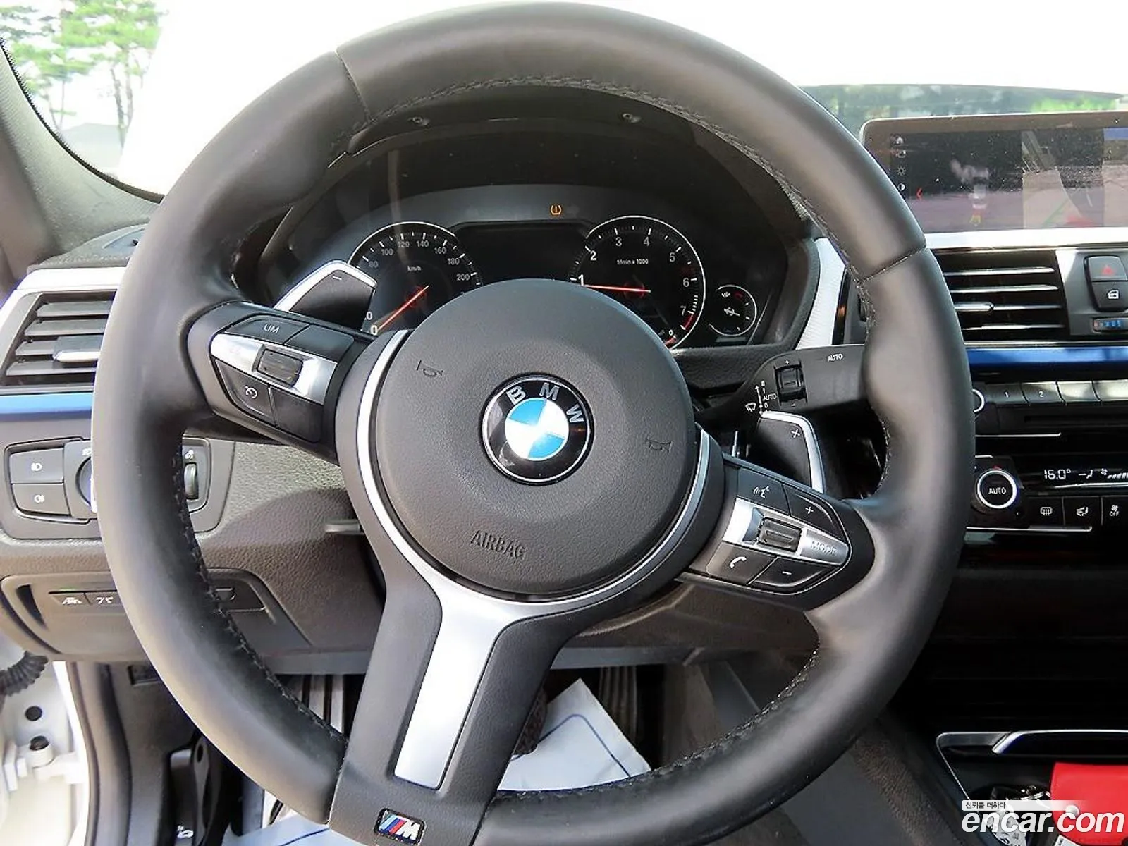 BMW 3 Series 2018 — 7