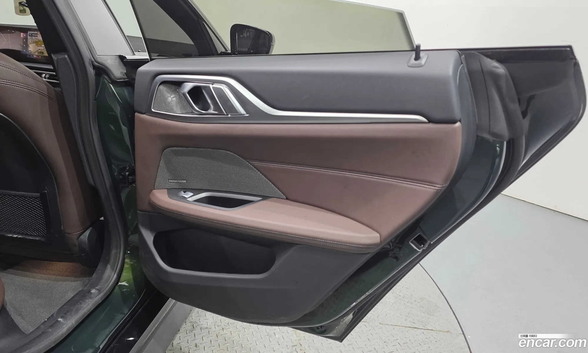 BMW 4 Series 2024 — 17