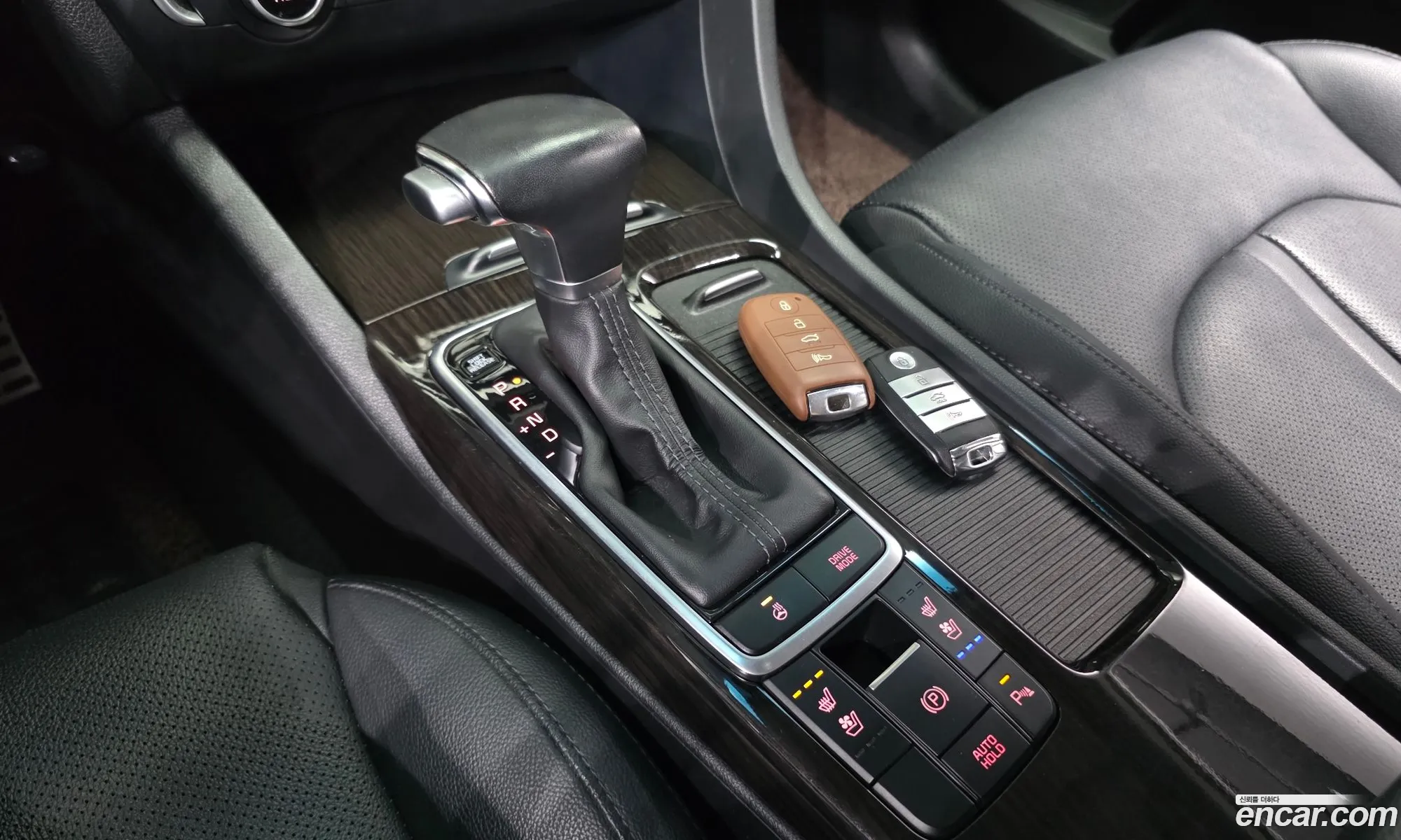 Kia K5 2015 — 2