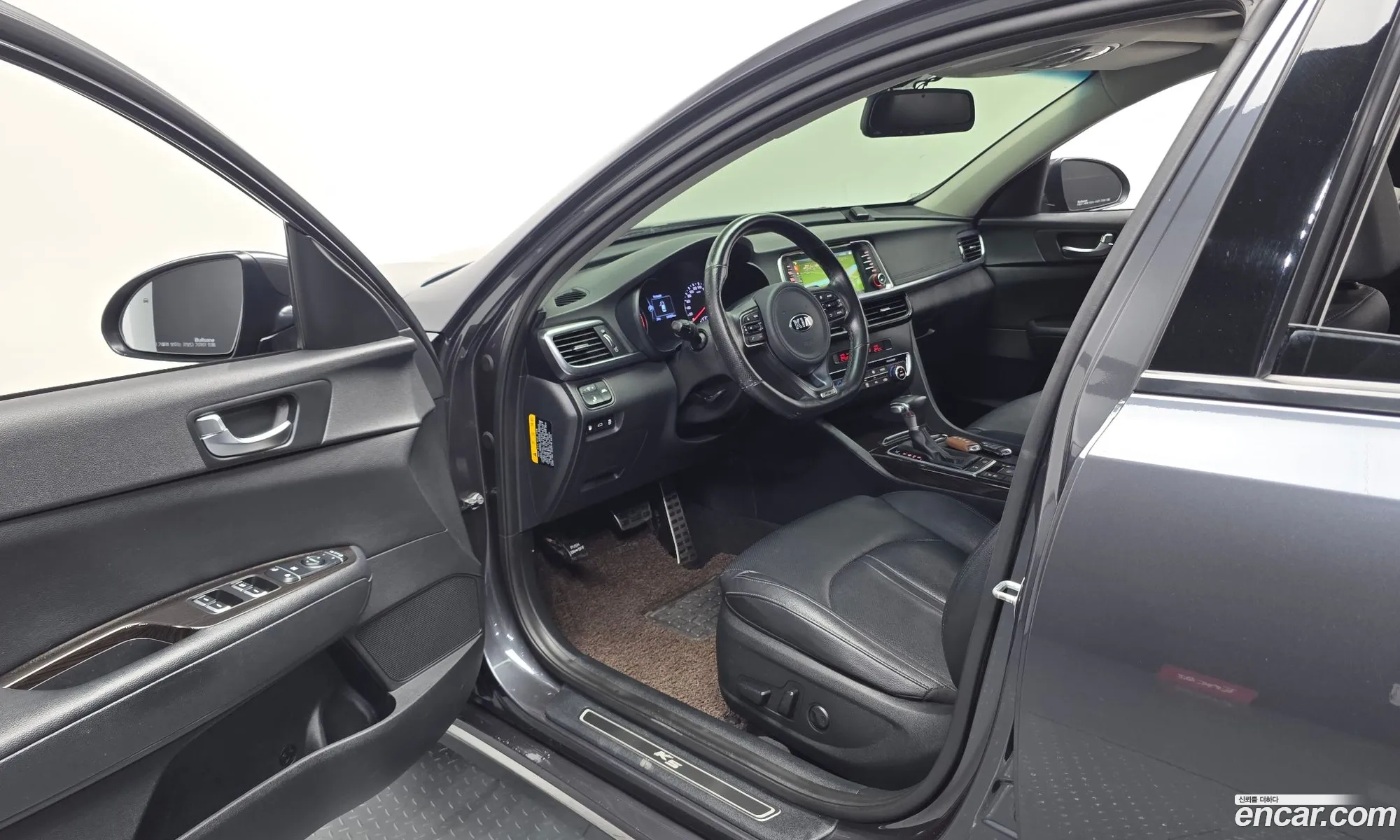 Kia K5 2015 — 16