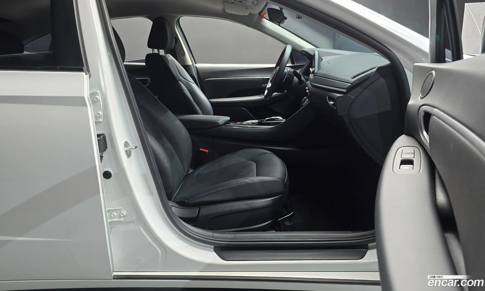 Hyundai Sonata 2021 — 25