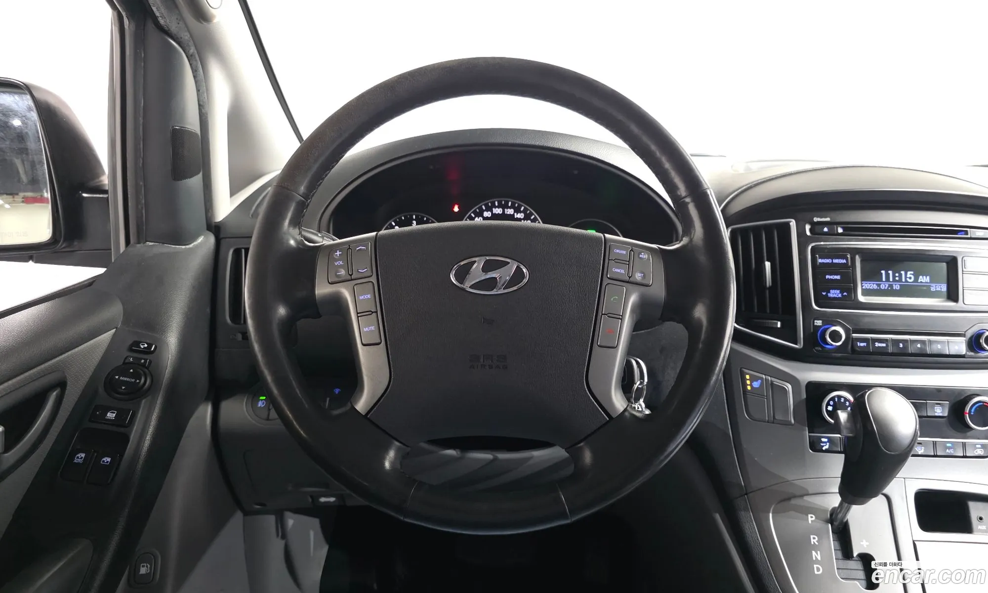 Hyundai Grand Starex 2017 — 11