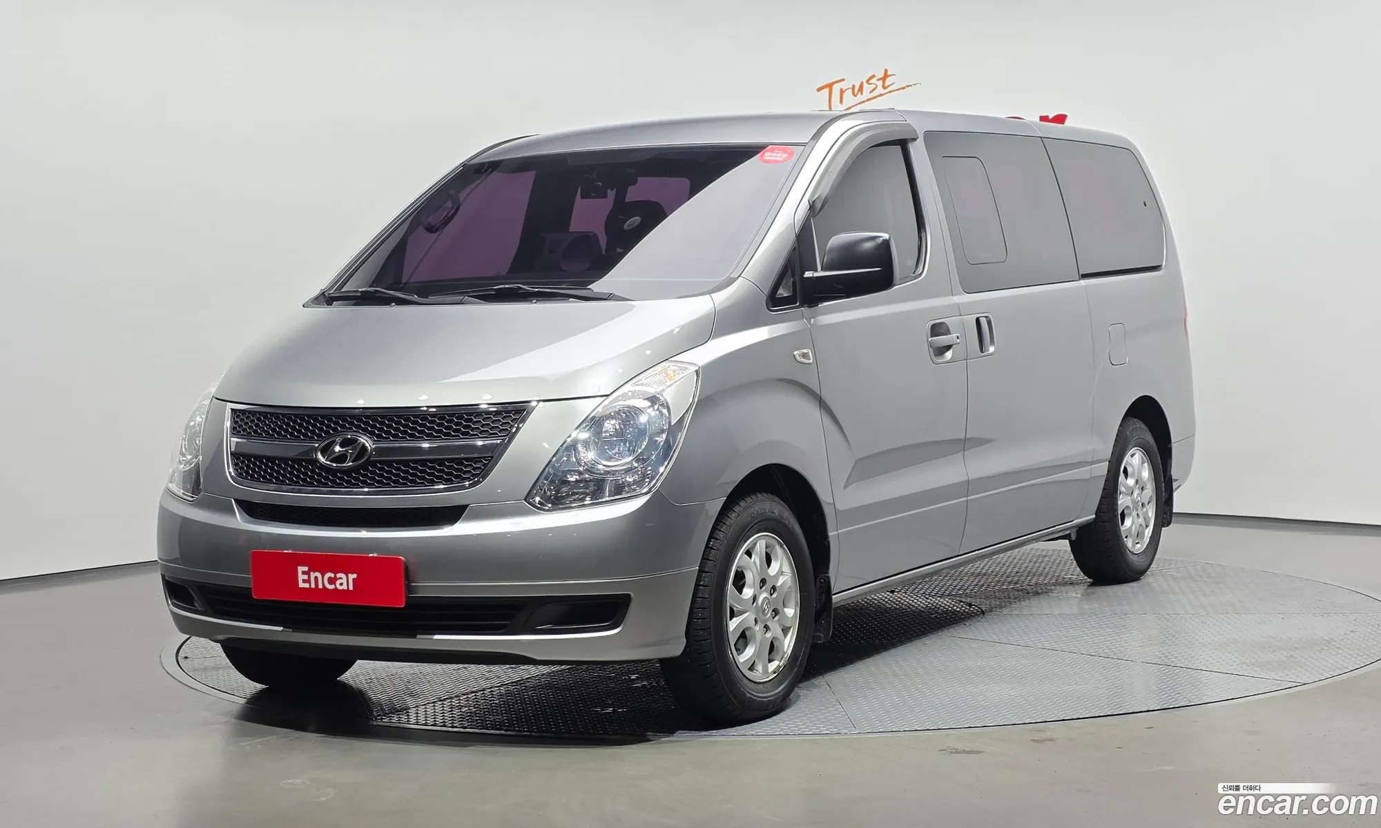Hyundai Grand Starex 2012 — 2