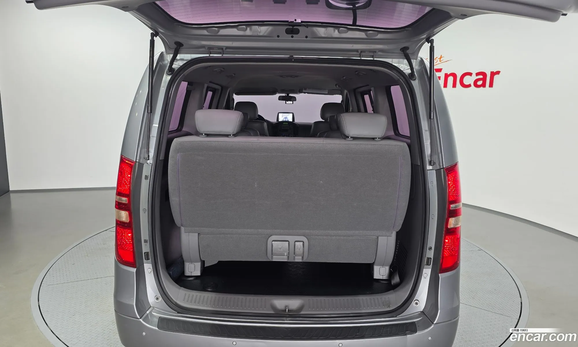 Hyundai Grand Starex 2012 — 10