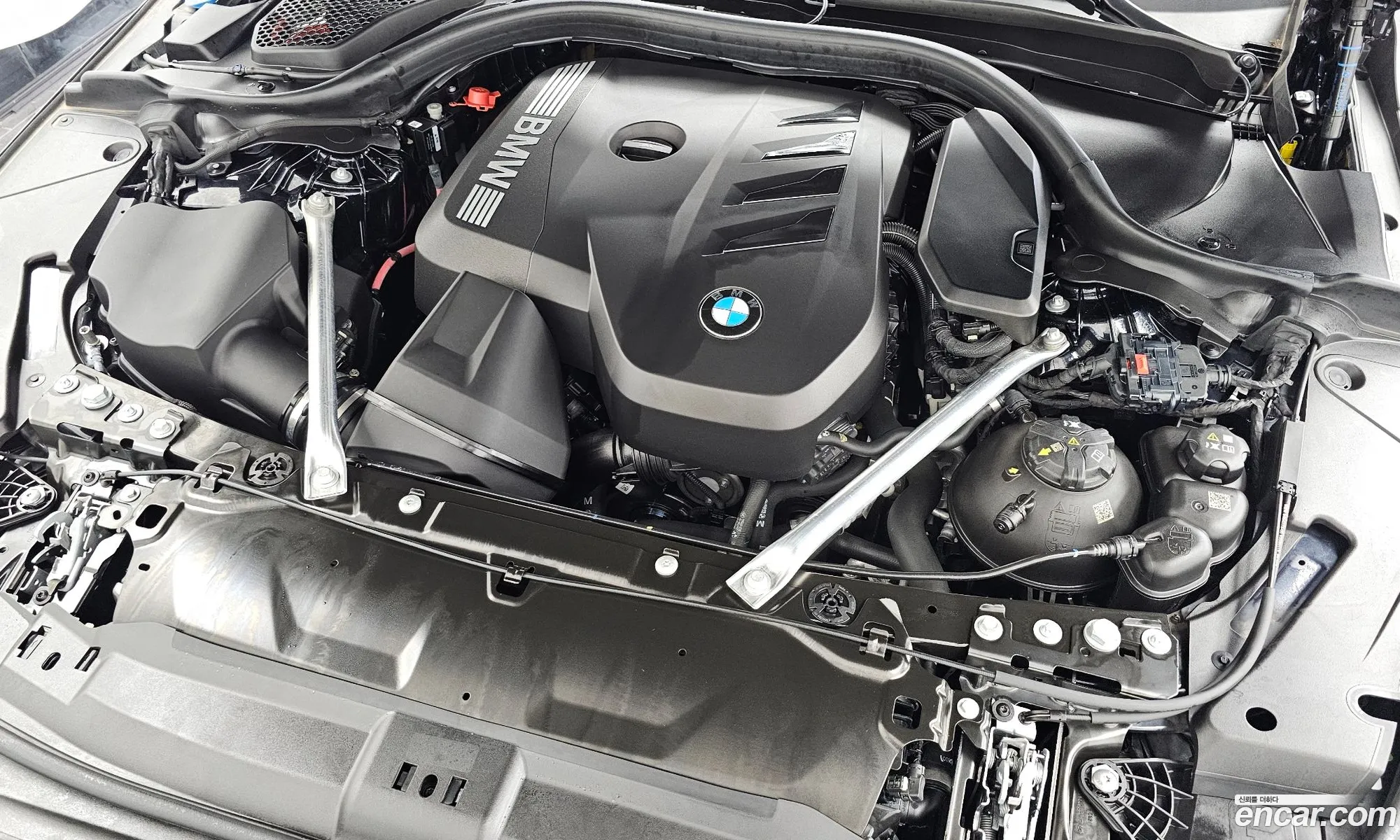 BMW 5 Series 2024 — 18