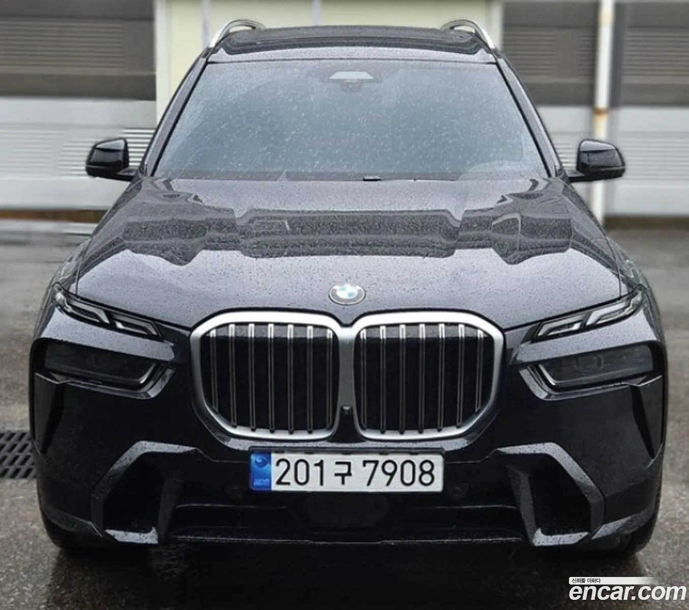 BMW X7 2024 — 7