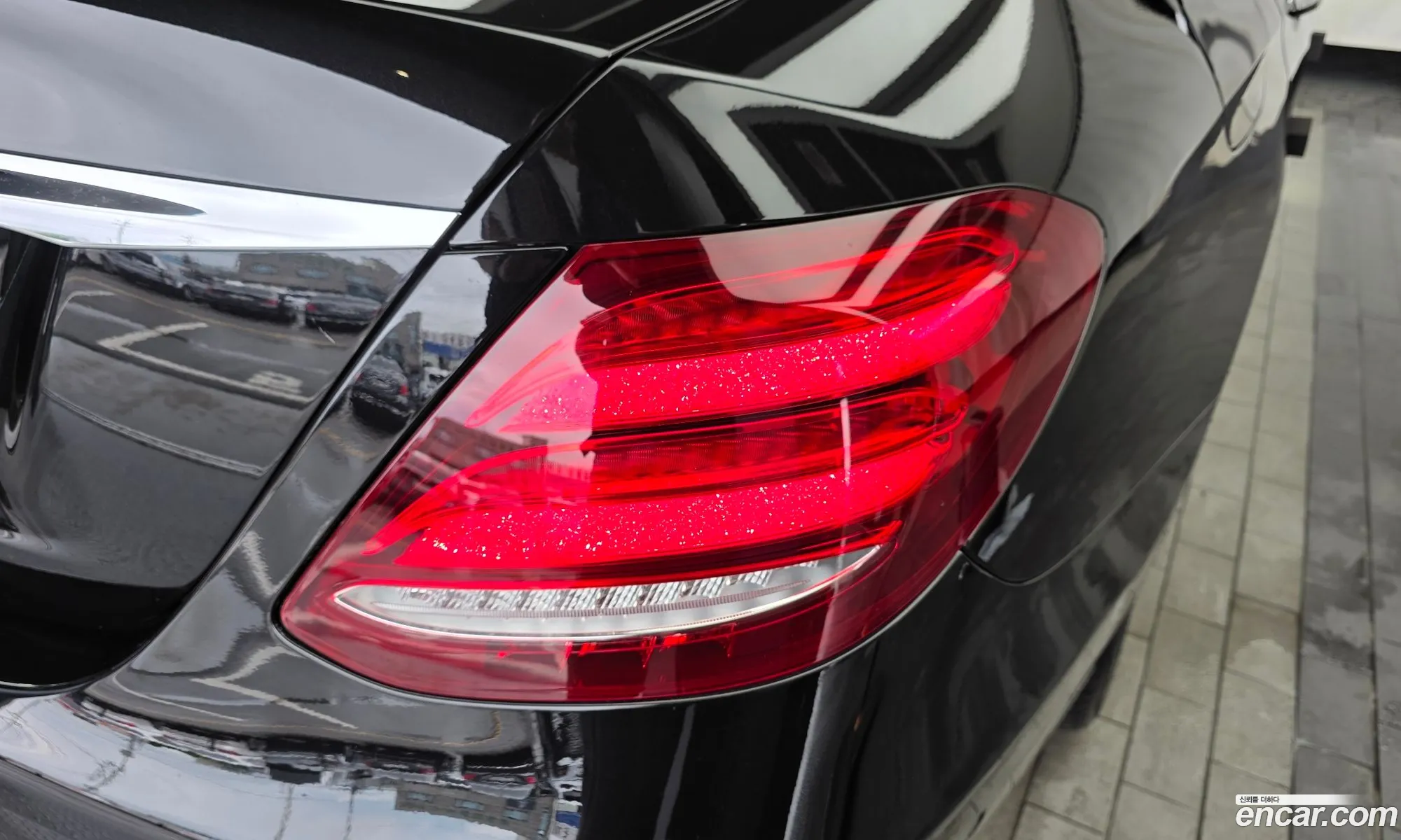 Mercedes-Benz E-Class W213 2019 WDDZF4JB5KA612243 — 6