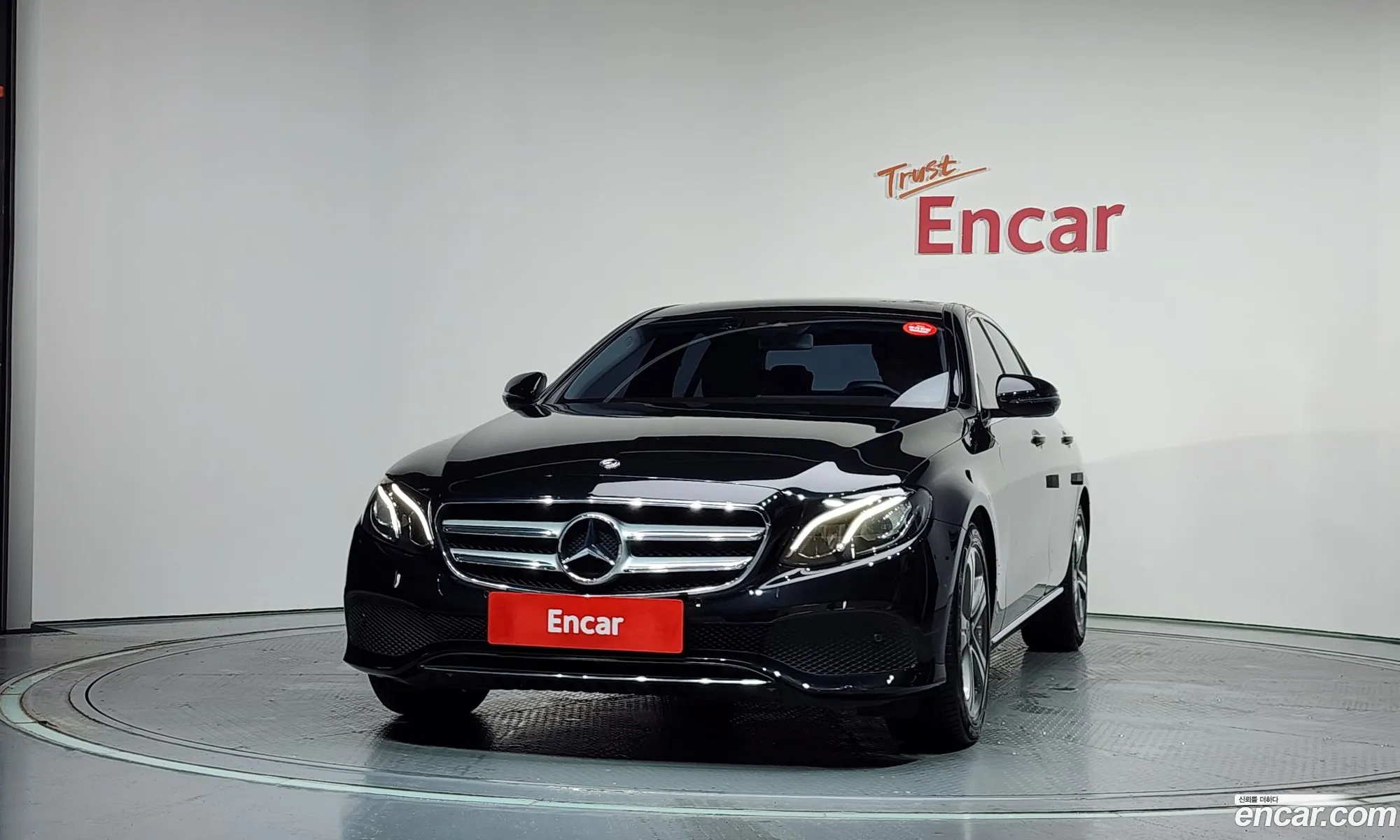 Mercedes-Benz E-Class W213 2019 WDDZF4JB5KA612243 — 20
