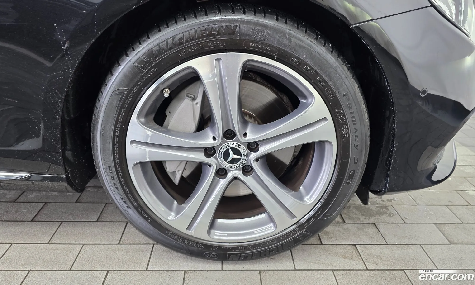 Mercedes-Benz E-Class W213 2019 WDDZF4JB5KA612243 — 19