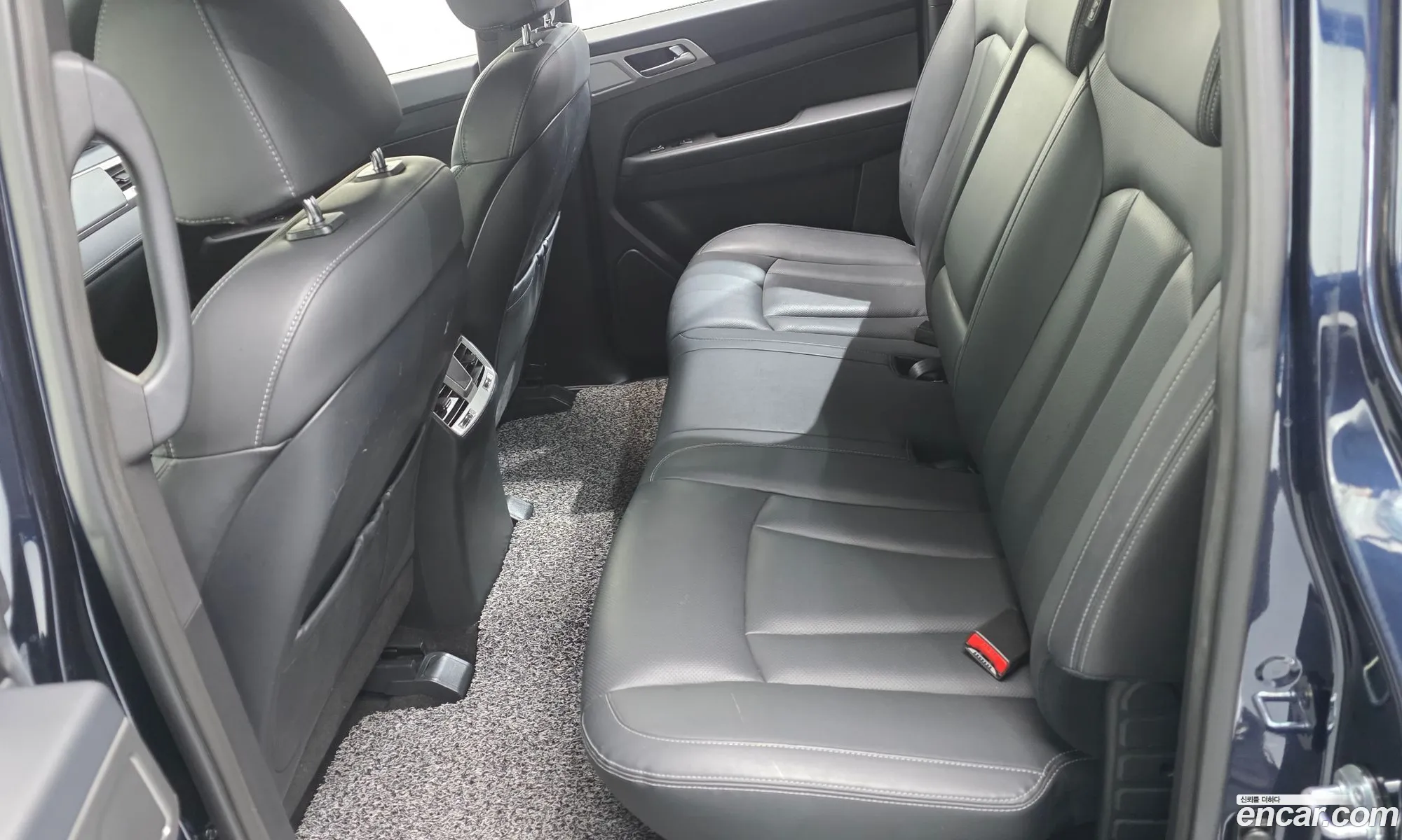 KG Mobility (SsangYong) Rexton Sports Khan 2019 — 24