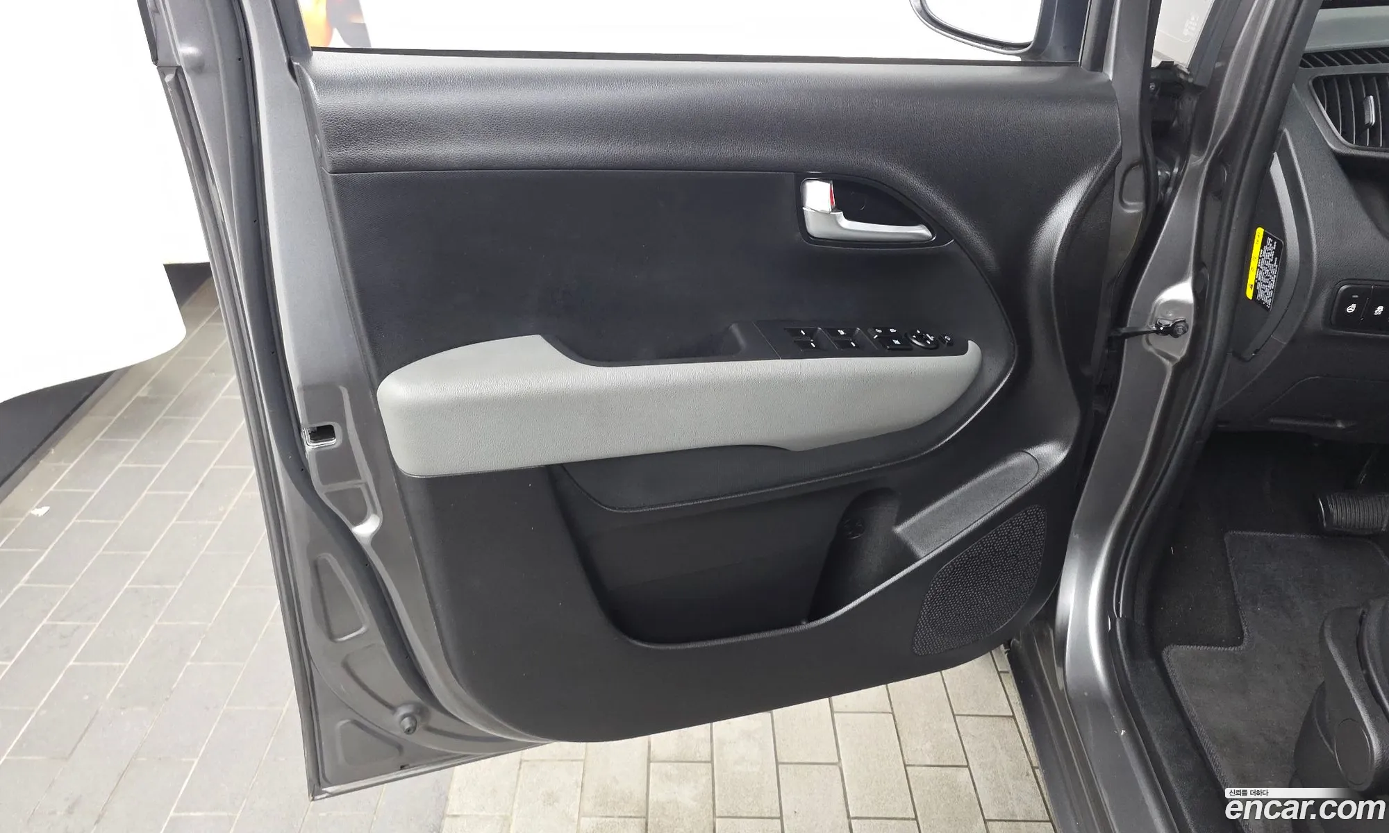 Kia Kia Ray EV 2023 — 12