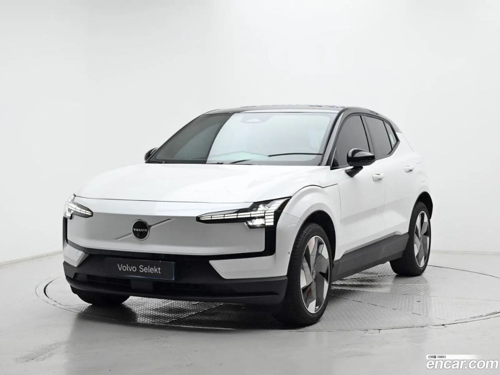 Volvo EX30 2025 — 15