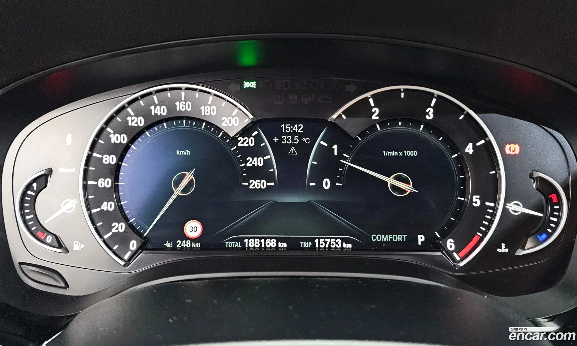 BMW 5 Series 2017 WBAJC3103JG994919 — 6