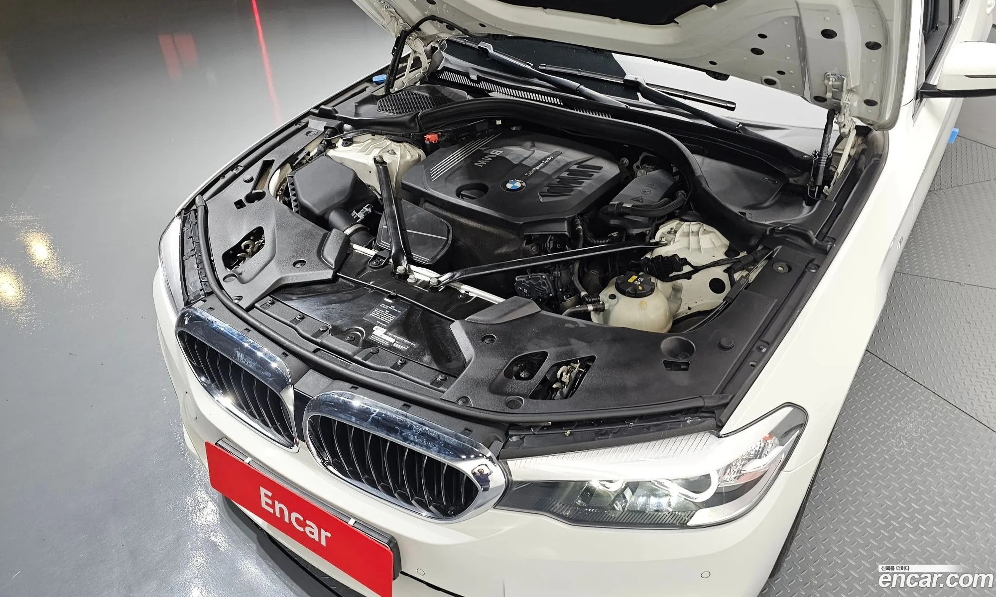 BMW 5 Series 2017 WBAJC3103JG994919 — 9