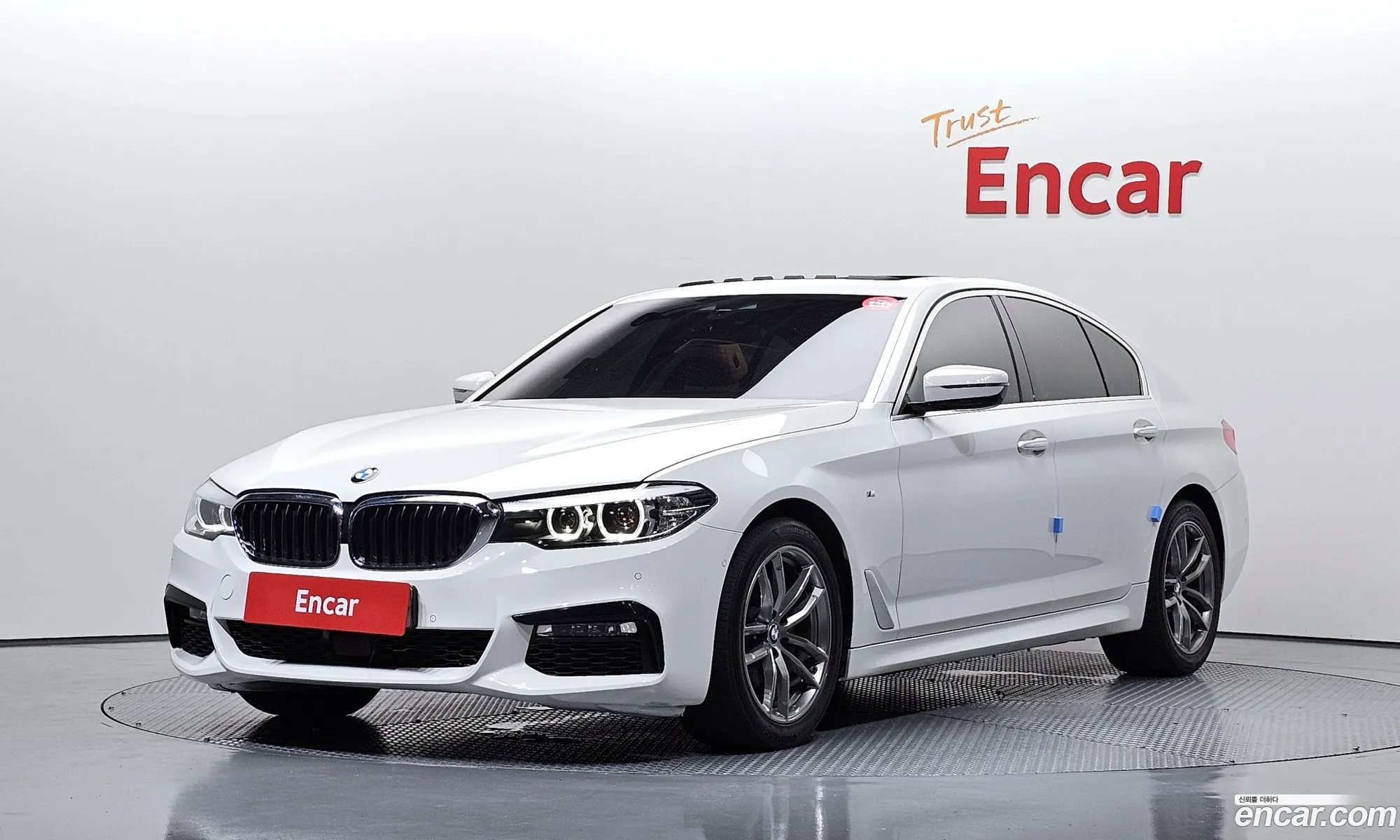 BMW 5 Series 2017 WBAJC3103JG994919 — 4
