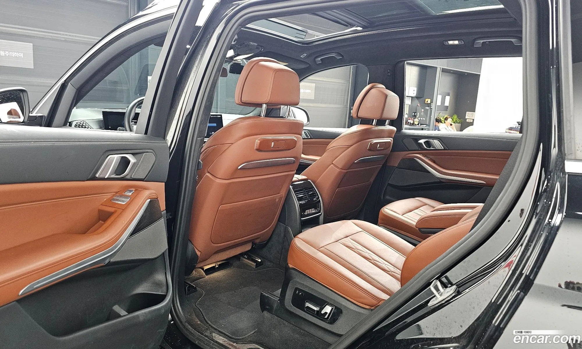 BMW X7 2024 WBA21EM04S9X63258 — 19