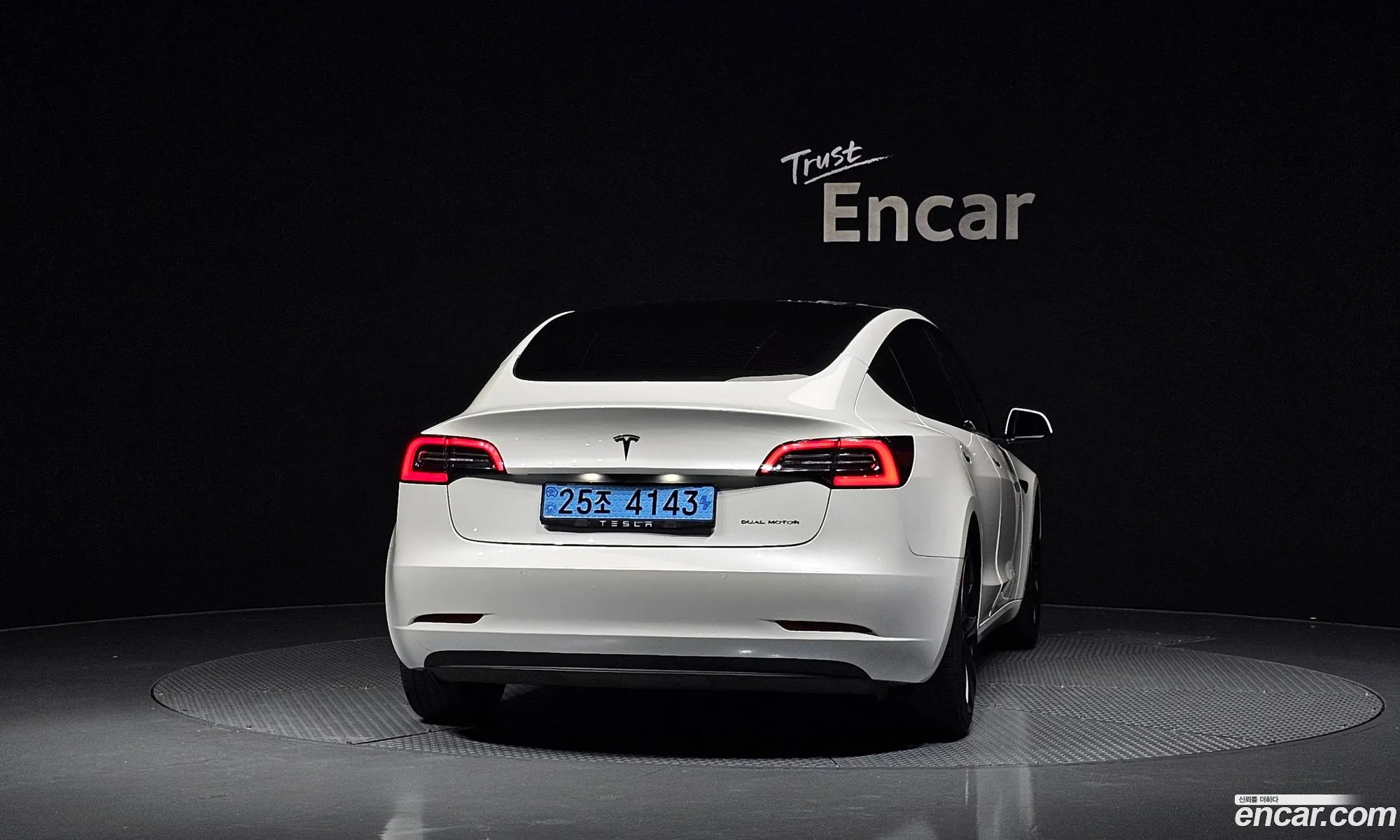 Tesla Model 3 2021 — 15