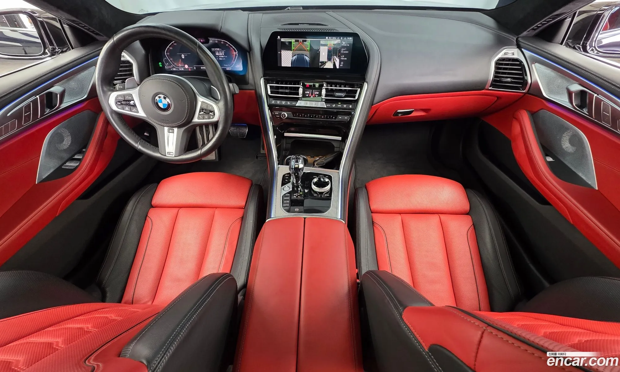 BMW 8 Series 2021 — 22