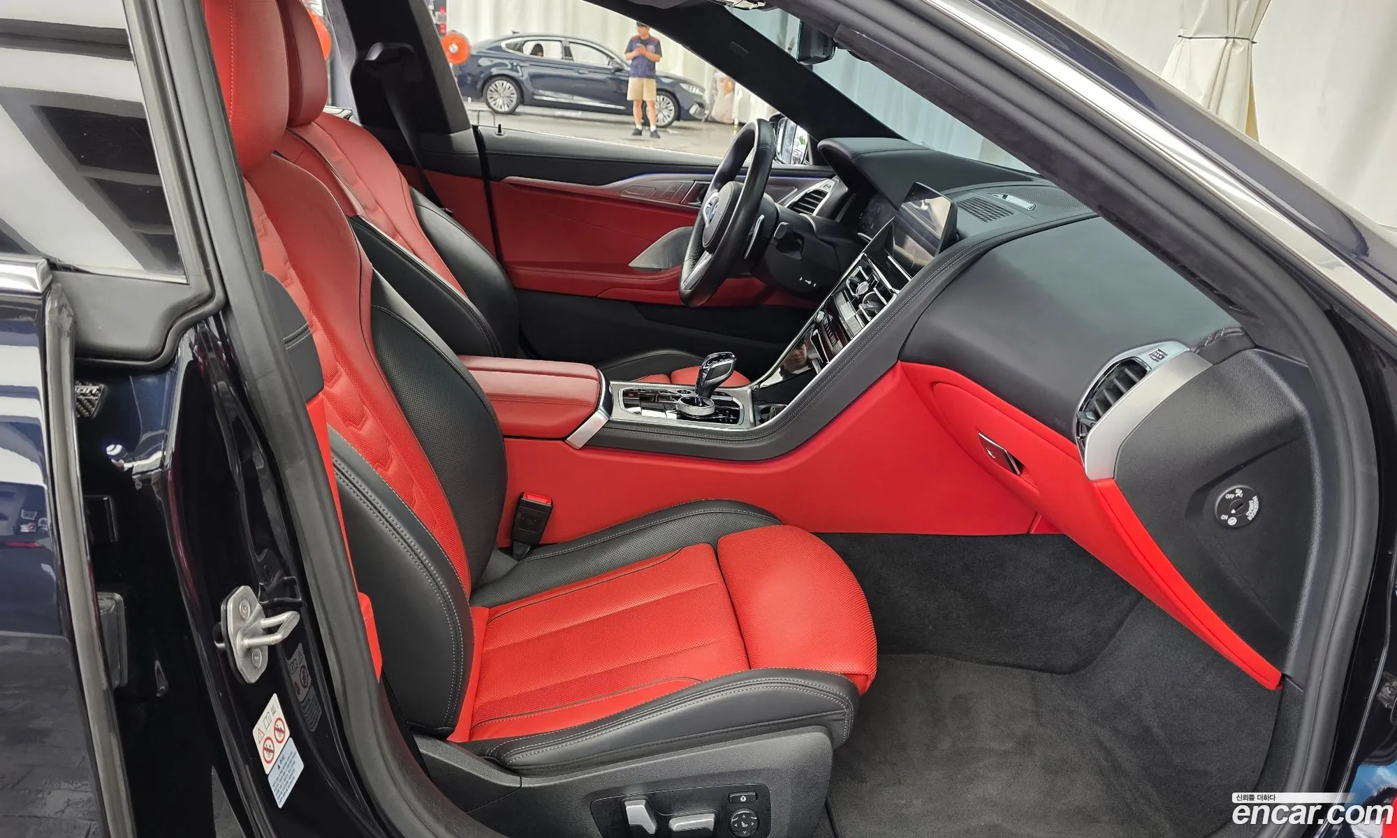 BMW 8 Series 2021 — 24