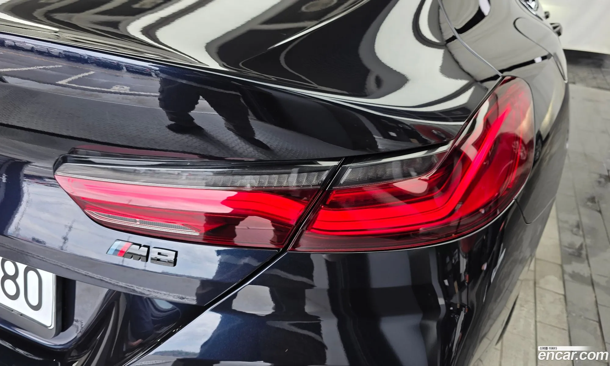 BMW 8 Series 2021 — 16
