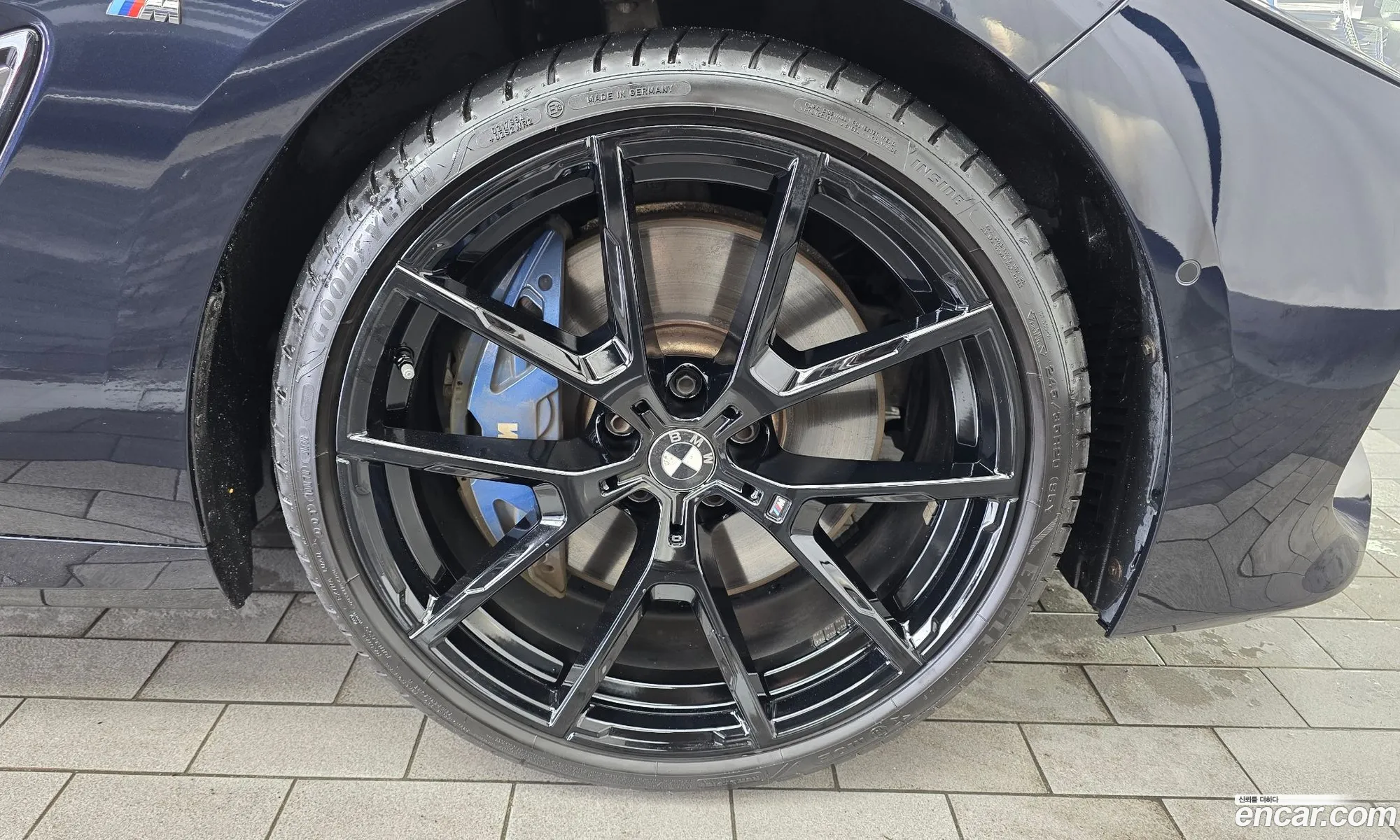BMW 8 Series 2021 — 6